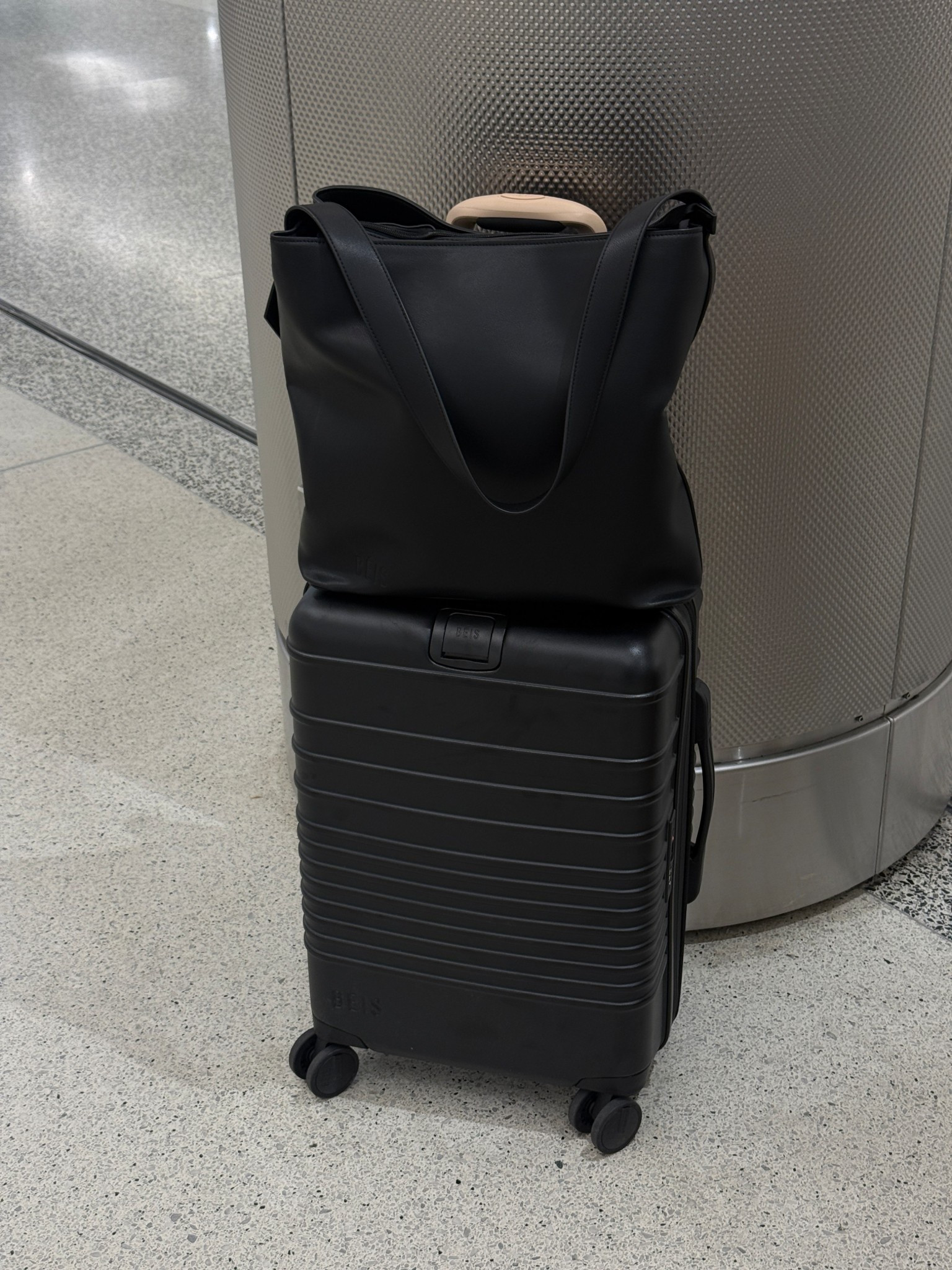 upgraded my luggage!!  

#LTKTravel #LTKStyleTip