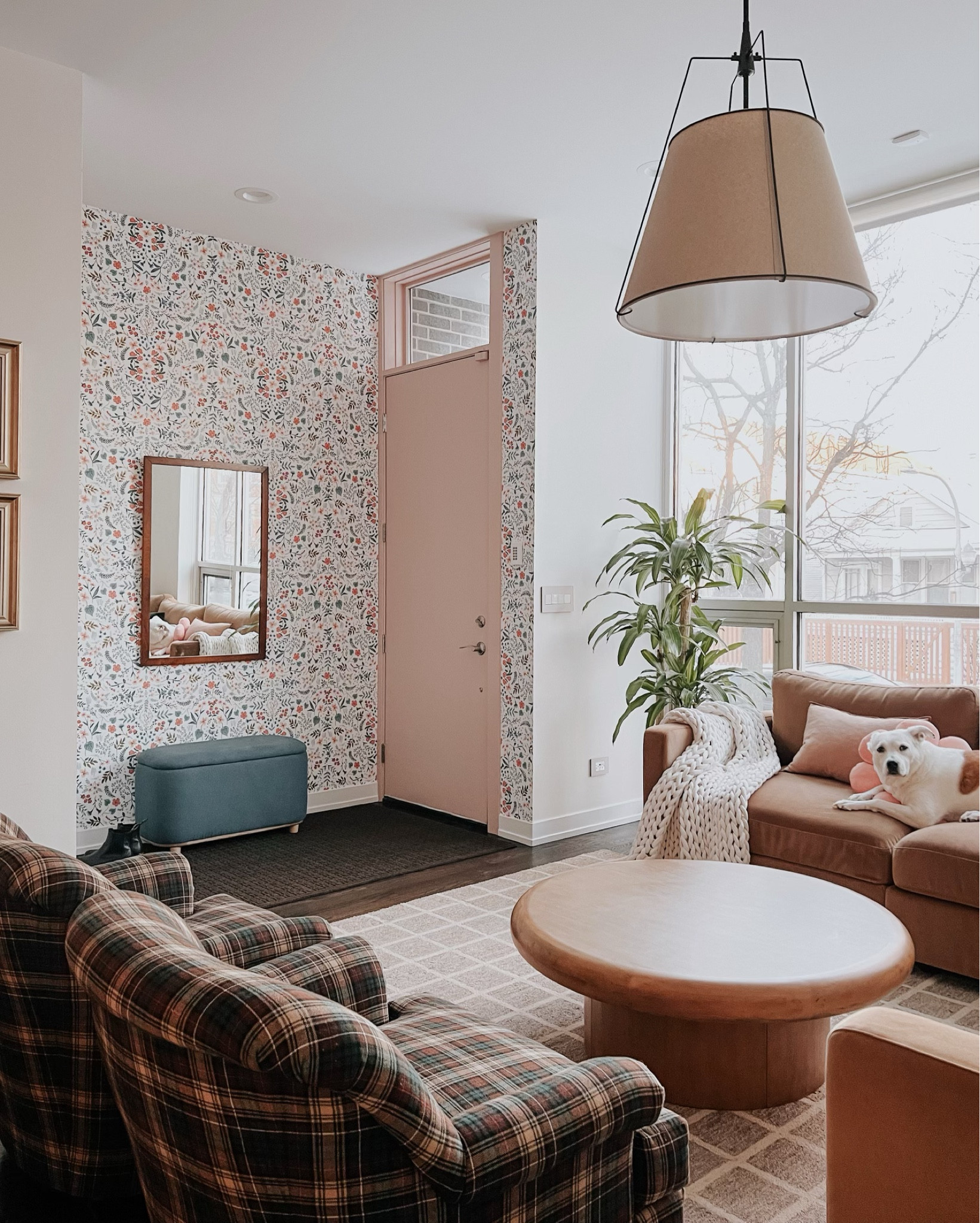 Adding more details to the Kalvakota project! The living rooming is coming together and Kitty is loving it too!

*York Wallcoverings wallpaper, Article ottoman, thrifted plaid chairs

#LTKFind #LTKhome