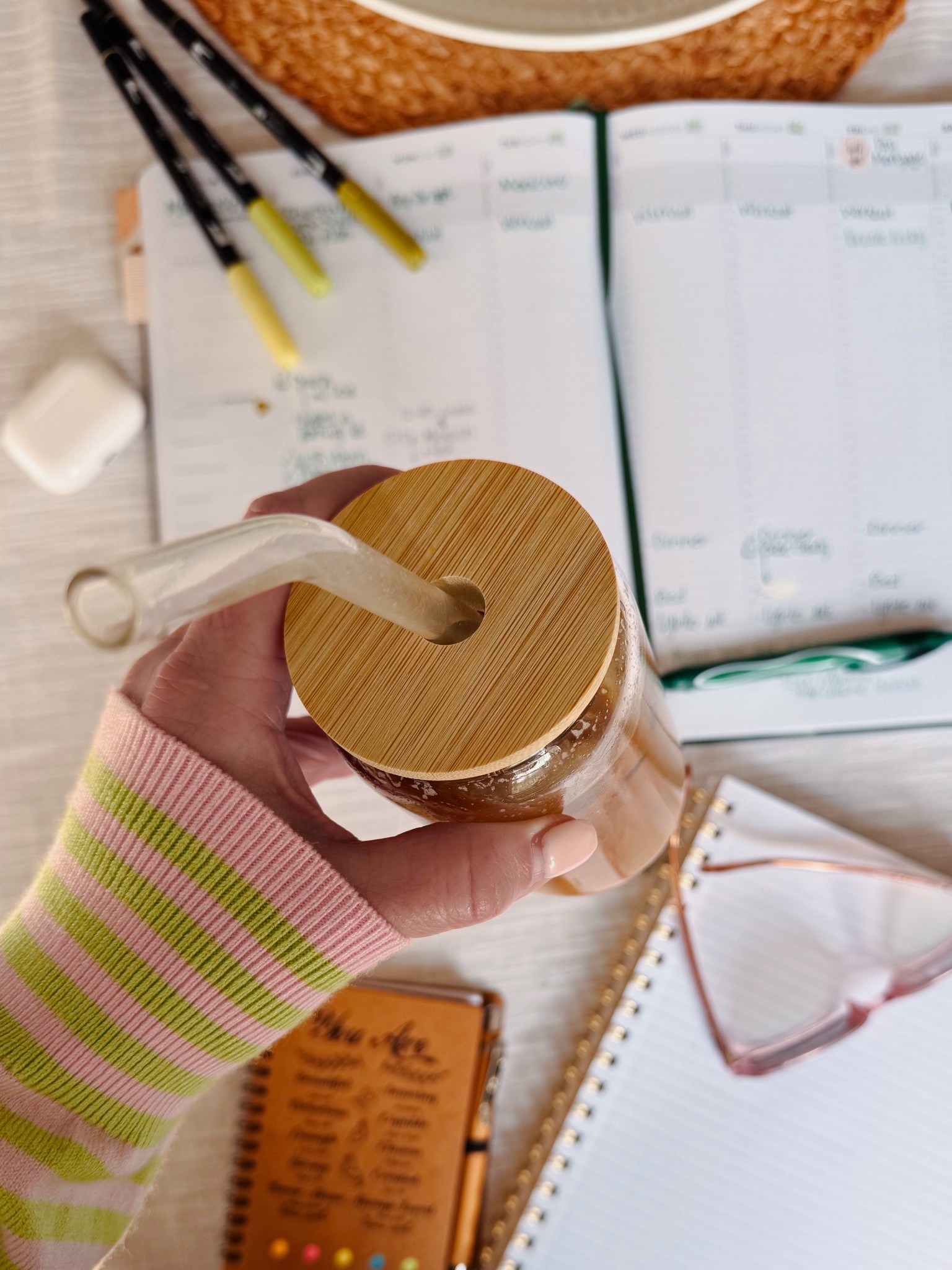 Monday Planning Sesh Essentials 


Planner | Gratitude Journal | Iced Coffee | Journal Markers | Notebook | AirPods | Sugar Paper | Tombow markers | Gel ink pens | Free Assembly | Walmart Fashion | Work Outfits | Glass straws | Glass tumblers | spring outfits 2026 



#LTKdayinmylife #LTKHome #LTKmorningroutine