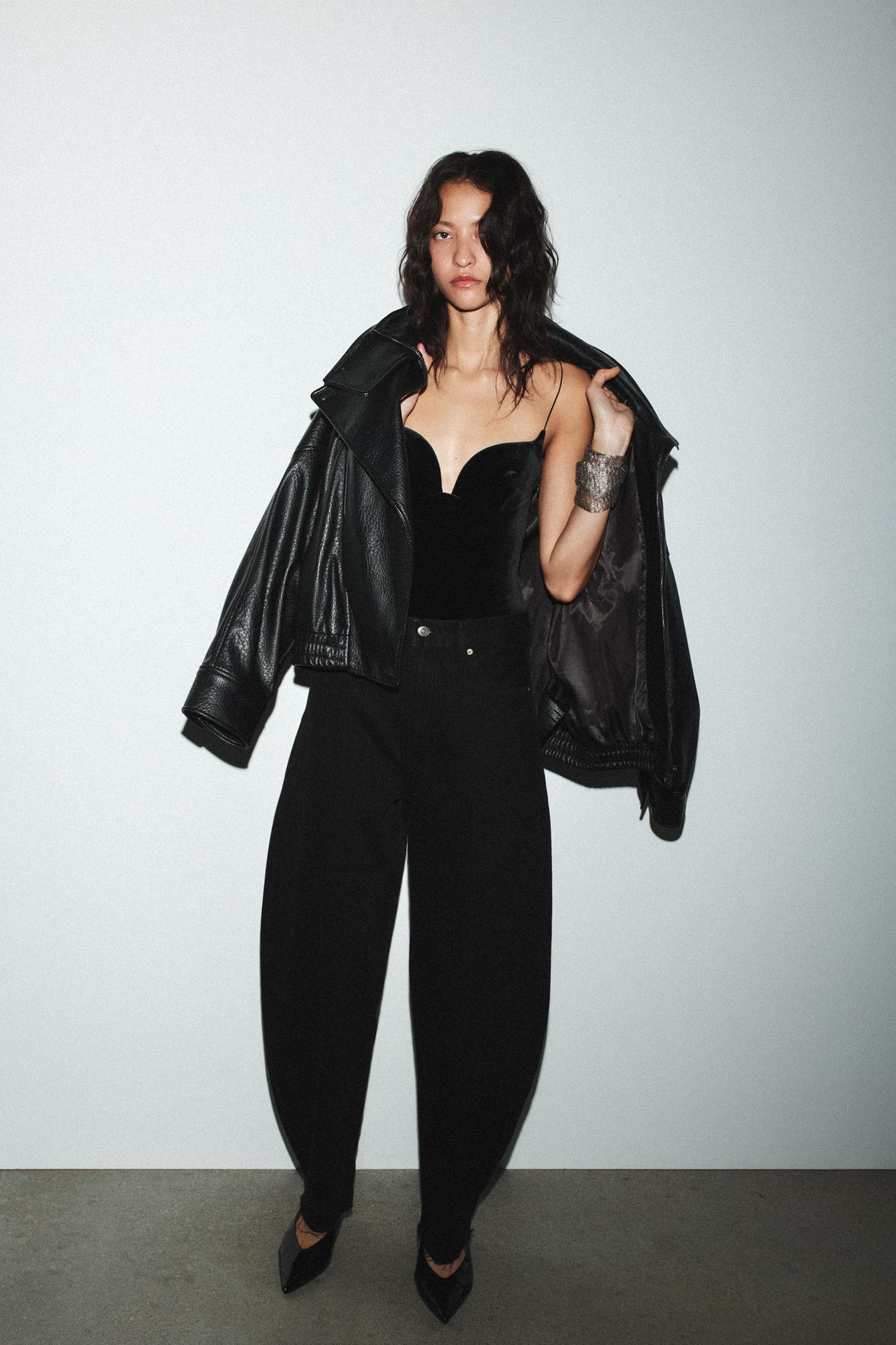 VELVET STRAPPY BODYSUIT | Zara US