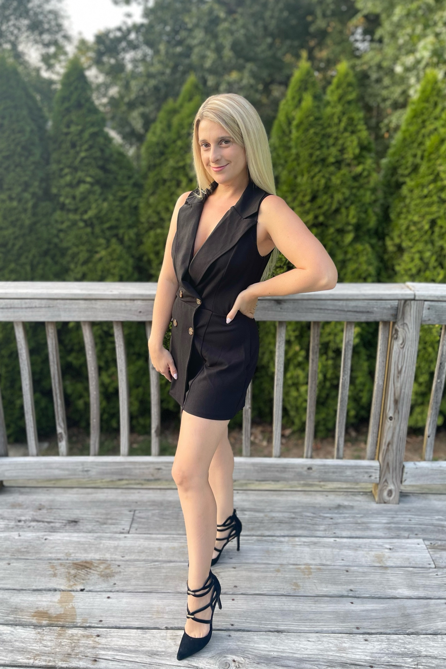 The perfect blazer dress. So comfortable and cute !  I am wearing a size small. 

#LTKSeasonal #LTKU #LTKfit