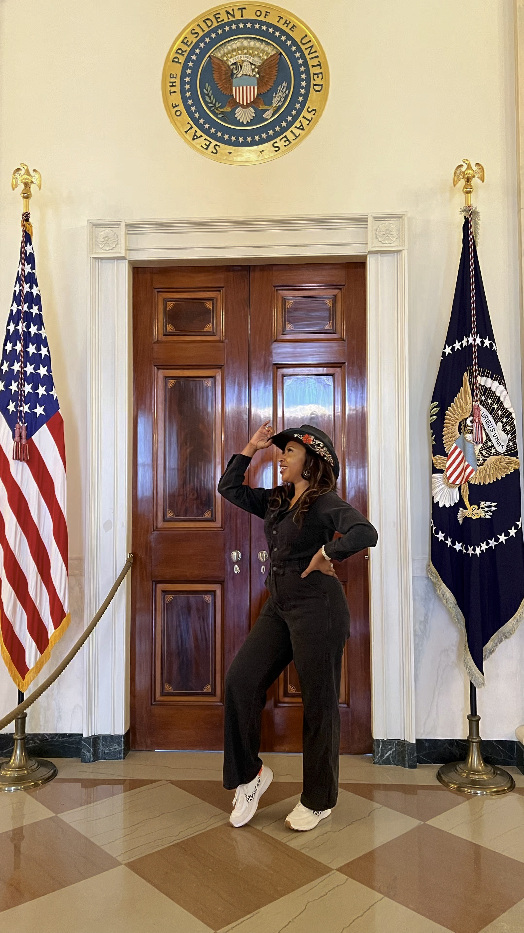 Slaying the sightseeing game with some cowgirl vibes and a whole lot of comfort. Denim jumpsuit + sneakers = perfect OOTD. 🌟 #WhiteHouseAdventure #OOTD #Denim

Note: Jumpsuit and sneakers currently on sale. 💋

#LTKOver40 #LTKTravel #LTKSaleAlert