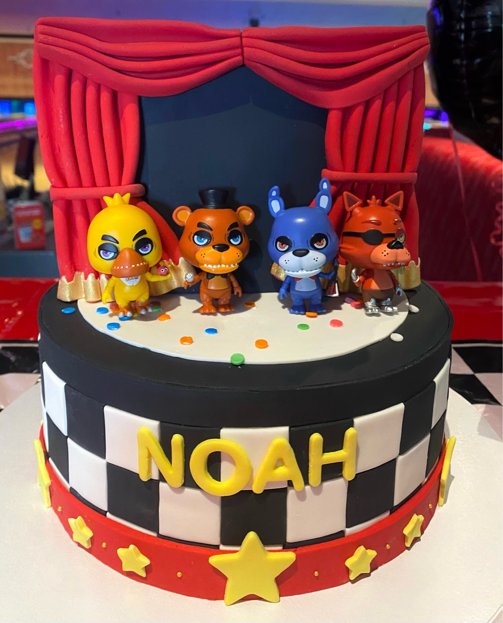 🍕 Five Nights at Freddy’s Birthday Theme #LTKparty FNAF

#LTKcanada #LTKkids