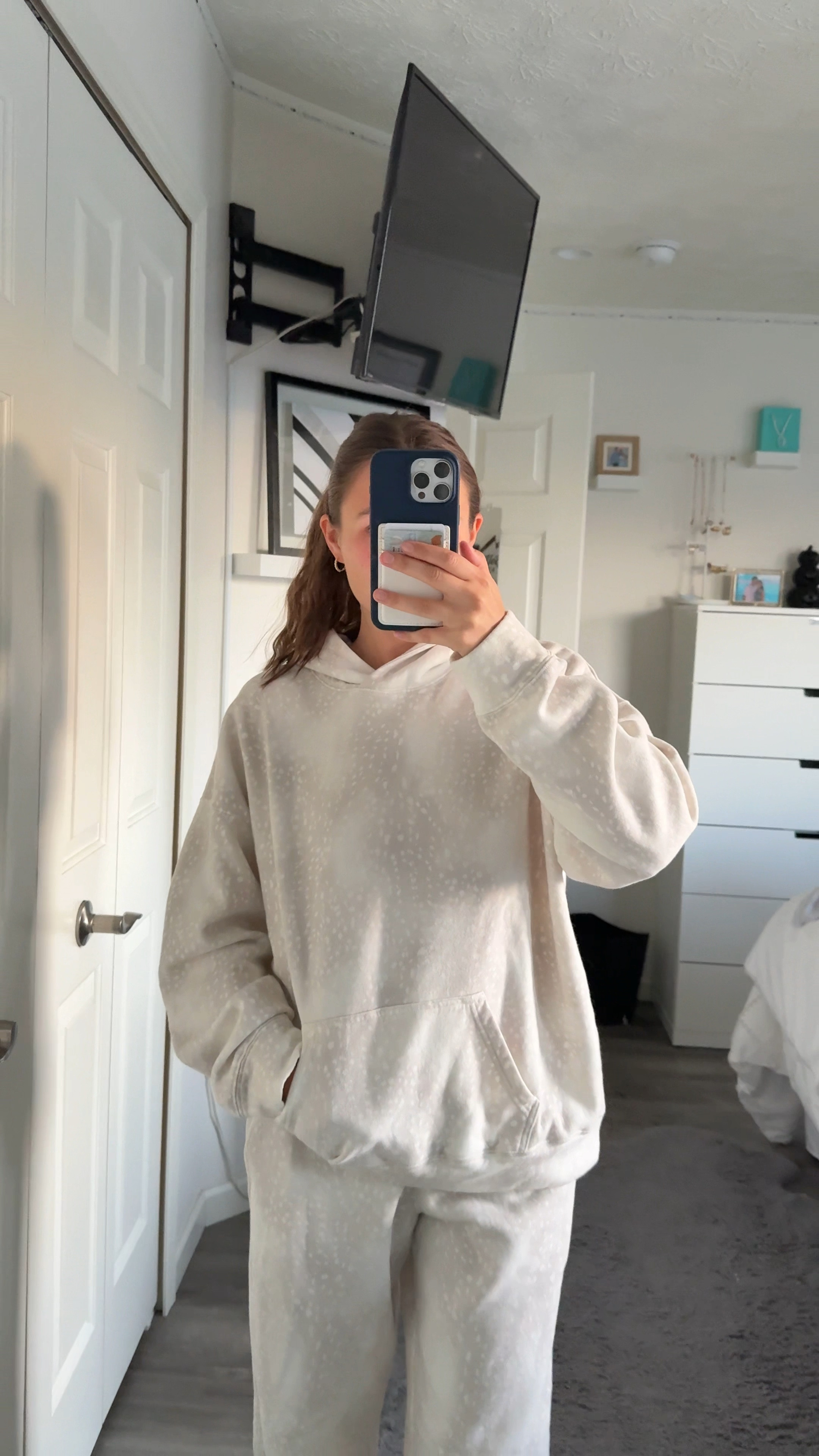 Hollister doe print sweatset!! In love 