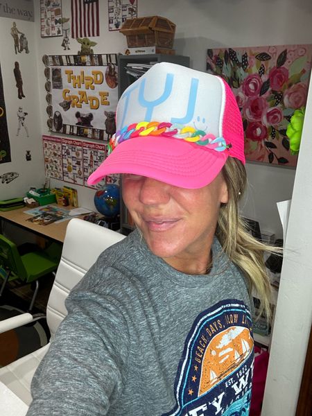 One of my favorite hats!! @happystackshop is THE BEST!!!! Linking it here! 

#LTKbeauty #LTKtravel #LTKfindsunder50