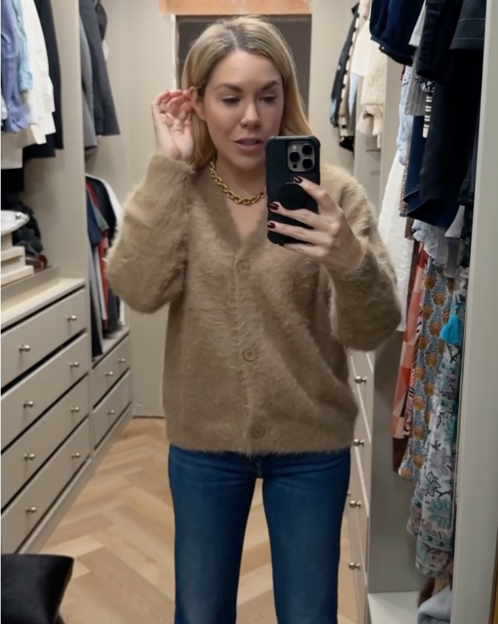 Amazingly soft sweater from Amazon
Love these jeans - run TTS
#LTKFindsUnder50

#LTKootd #LTKBeauty