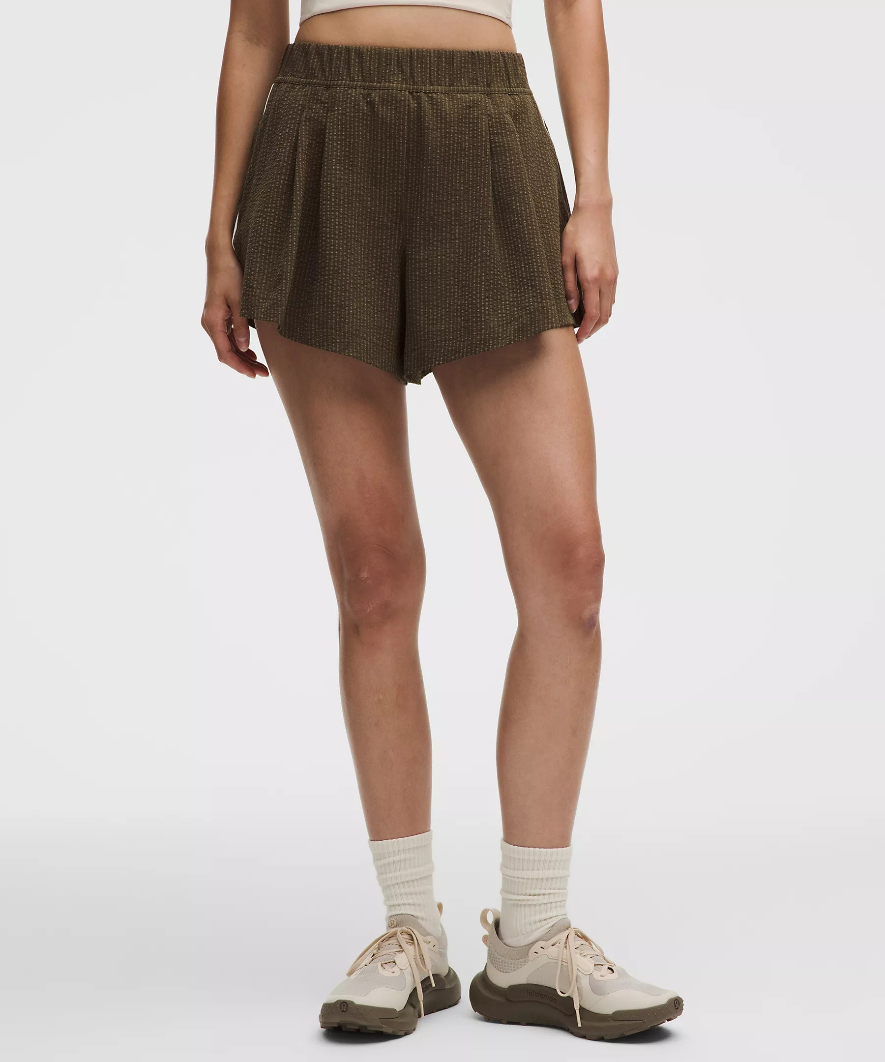 Seersucker WovenAir High-Rise Pleated Short 3.5" | Lululemon (US)