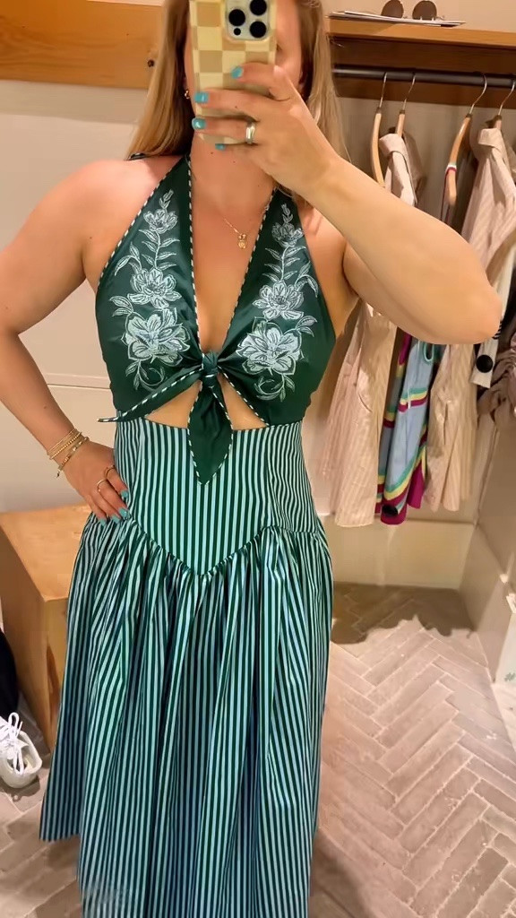 Anthro try-on and I'm not okay... which one is coming home with me??
#anthropologie #tryonhaul @Anthropologie #myanthropologie

#LTKootd