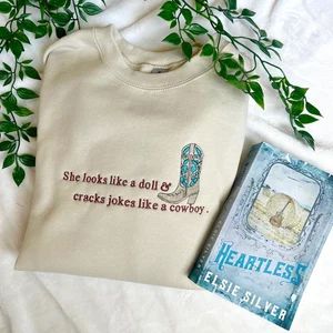 Heartless Elsie Silver Sweatshirt / Licensed Elsie Silver - Etsy | Etsy (US)