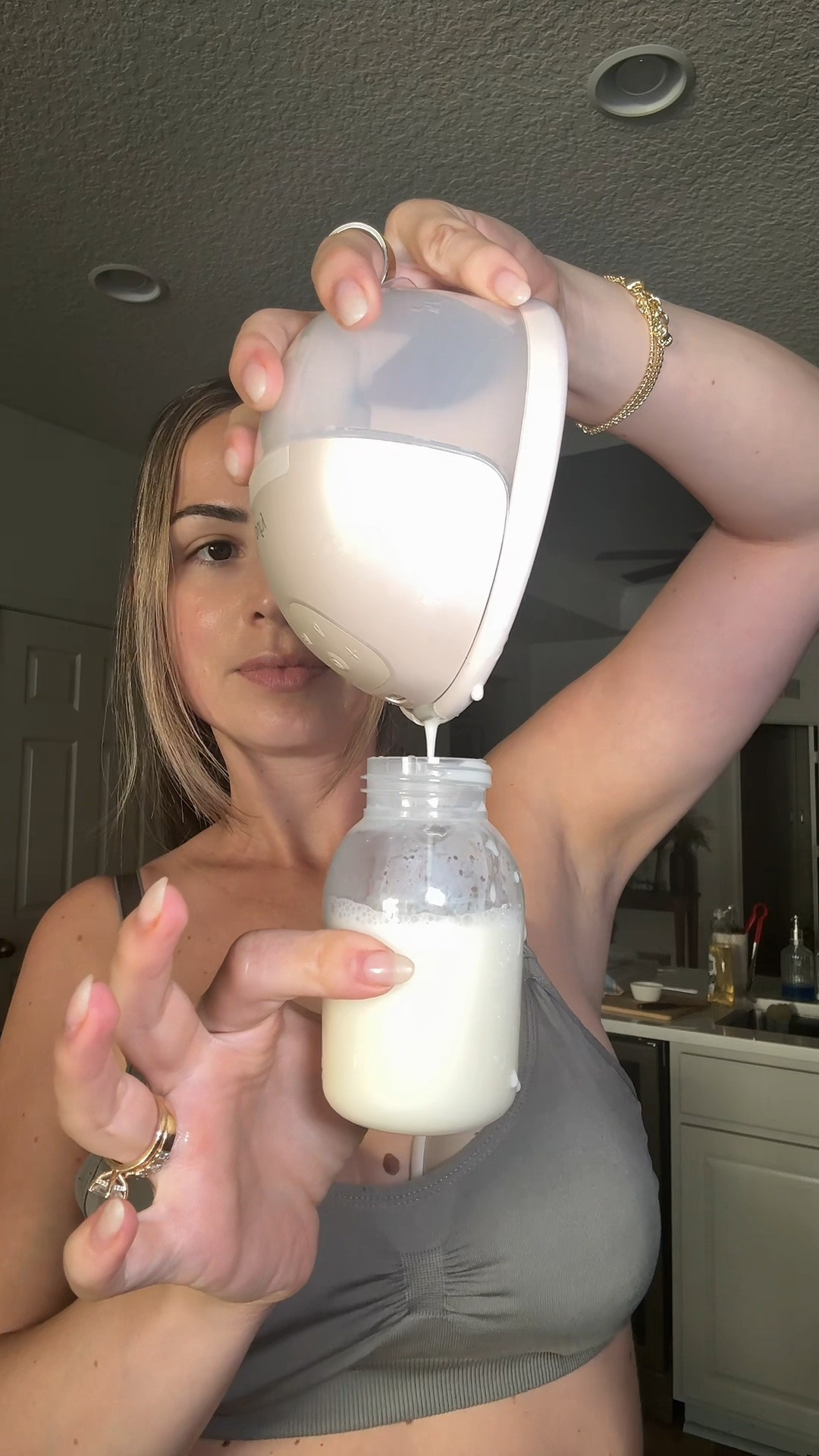 Best bra for wearable pumps!

#LTKgrwm #LTKmomlife #LTKootd