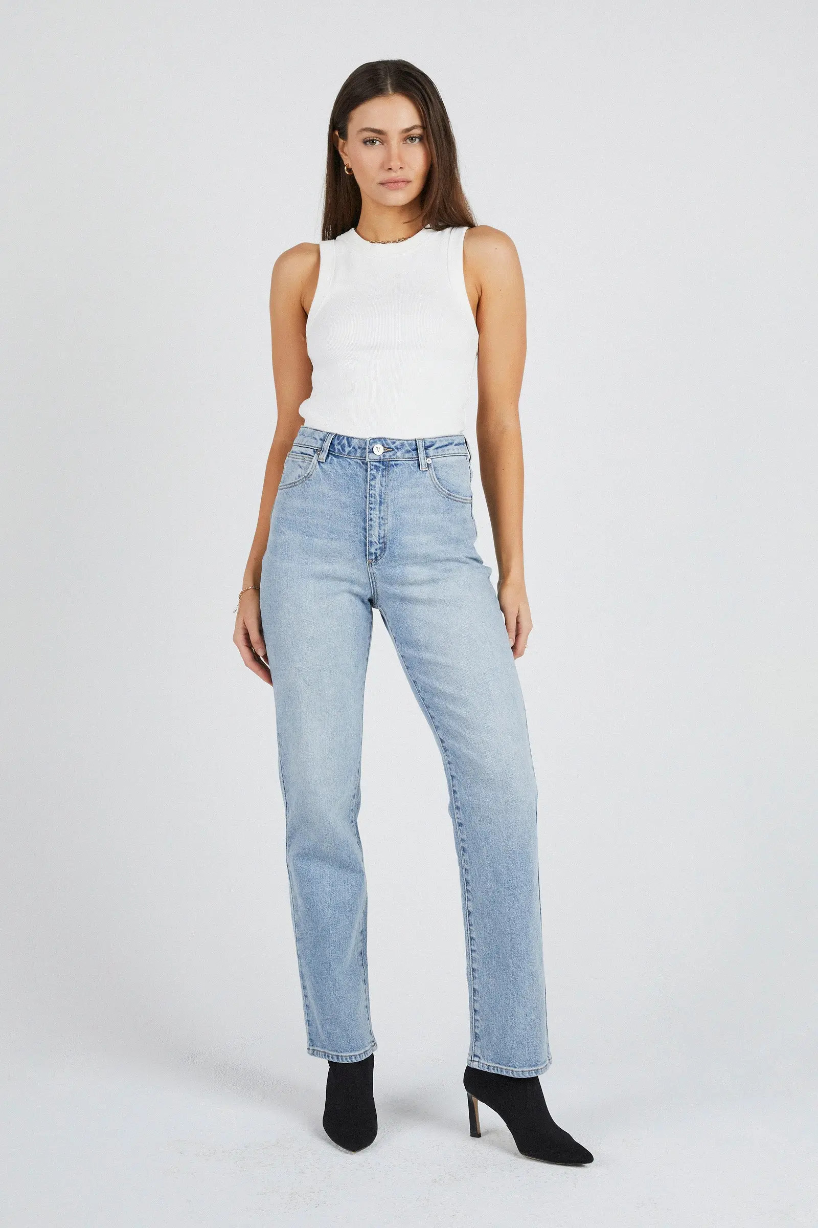 94 High Straight Noa Recycled | Abrand Jeans US