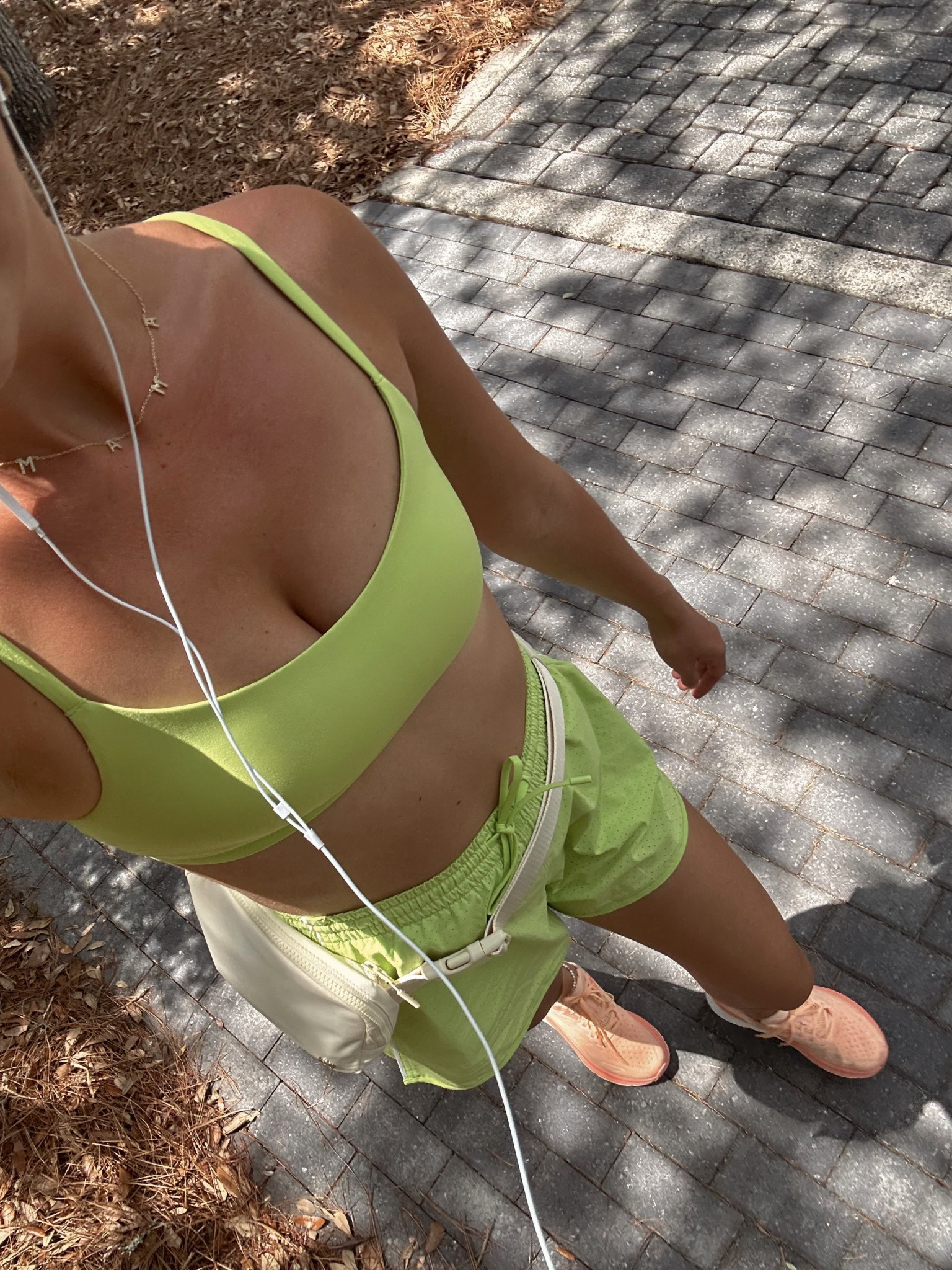 The cutest neon set from lululemon! The color makes you look so tan and it’s on sale🐍🥝🦜 !!!! Vacation outfit, matching set, butter yellow bag, summer workout fit 

#LTKShoeCrush #LTKSummerEdit #LTKActive