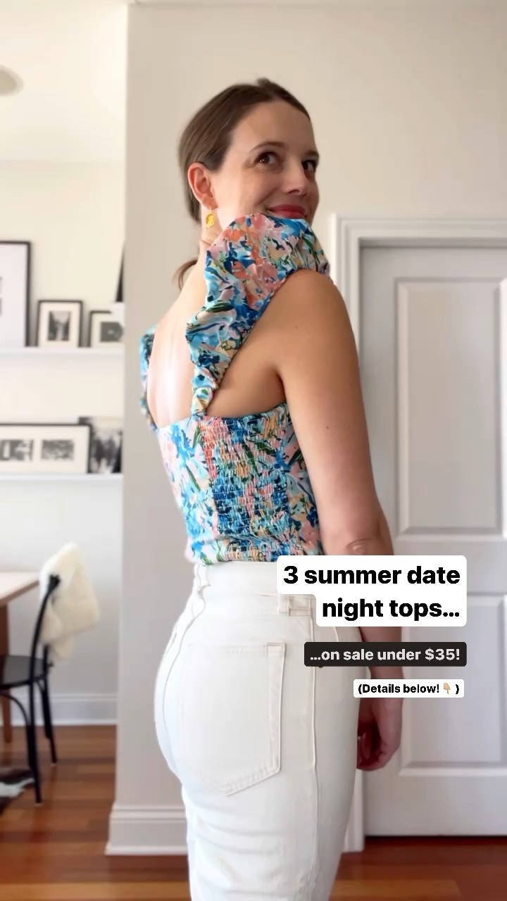 All tips TTS (wearing small) and same with jeans! (Wearing 26) 