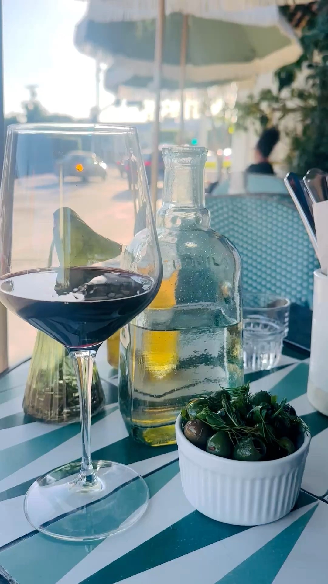 After a full week of design events, it feels so good to finally slow down and chill for a moment. #designinspiration #rooftopvibes #designlife #interiorinspo #designcommunity

#LTKdayinmylife #LTKHome #LTKvlog