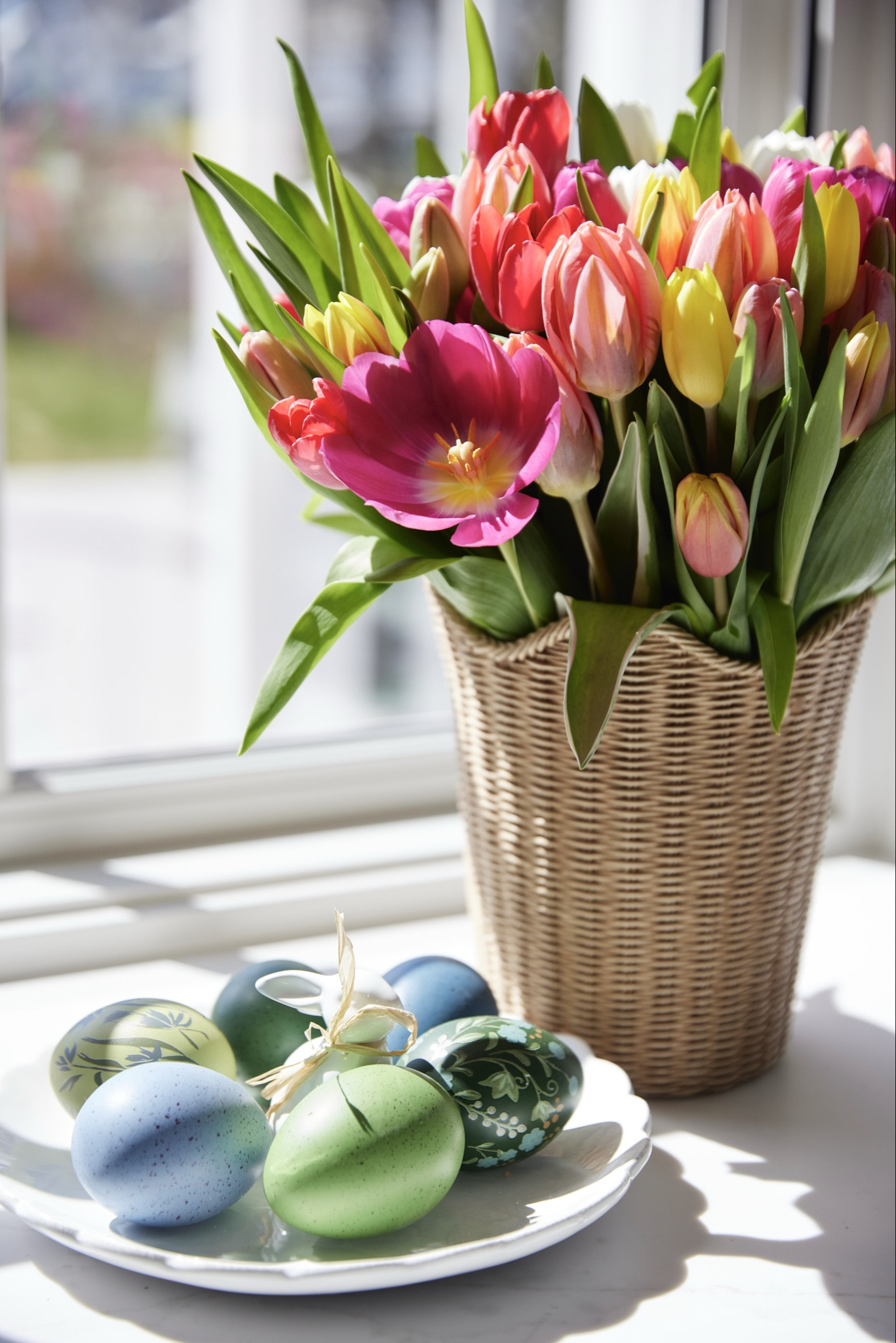 Easter is traditionally a colorful spring holiday. But your Easter décor doesn’t need to be all ginghams and pastels! If you prefer calmer hues and less excess, then Minimalist Easter décor is for you! 🐰 Complement a clean, modern look using simple and neutral decorations. White, green, or rattan bunnies are my go-to choices that add subtle, beautiful Easter touches. Add pops of color with your favorite spring flowers!🌷 

#LTKhome #LTKSeasonal