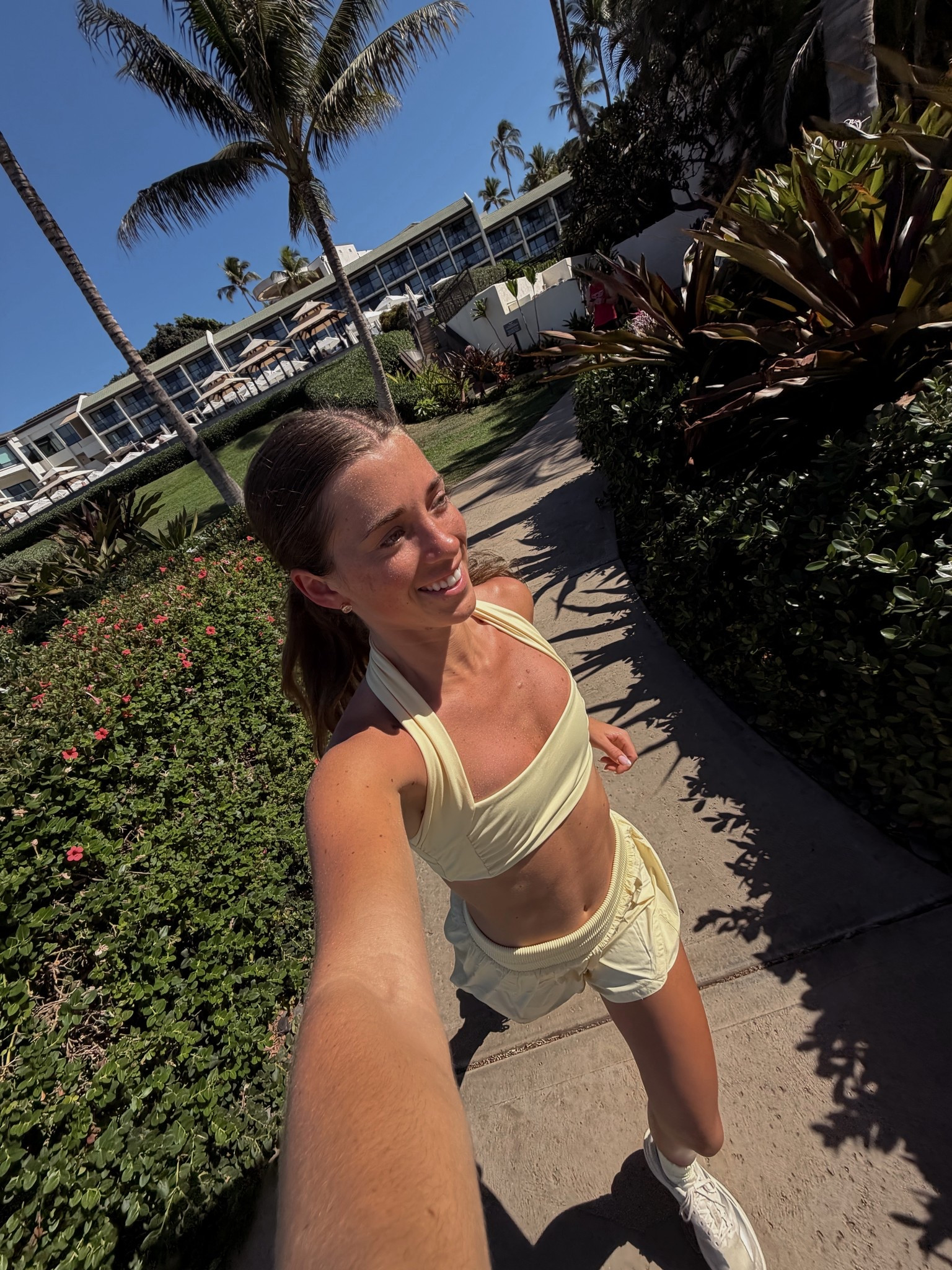 The cutest shade of yellow! I’m wearing XS bra and S shorts!💛🍋

#LTKootd #LTKfitnessgoals #LTKActive
