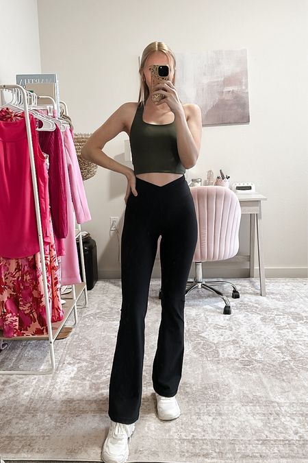 My fave Abercrombie activewear 😍 30% off & extra 20% off with code SUITEAF.

Sizing:
Squareneck workout tank - XS
Crossover flare leggings - XS short

YPB activewear, workout outfit, athleisure style, cropped workout tank, Abercrombie YPB, flare leggings outfit, black flare leggings, cropped tank, workout tops, Athleisure style

#LTKSeasonal #LTKsalealert #LTKfitness