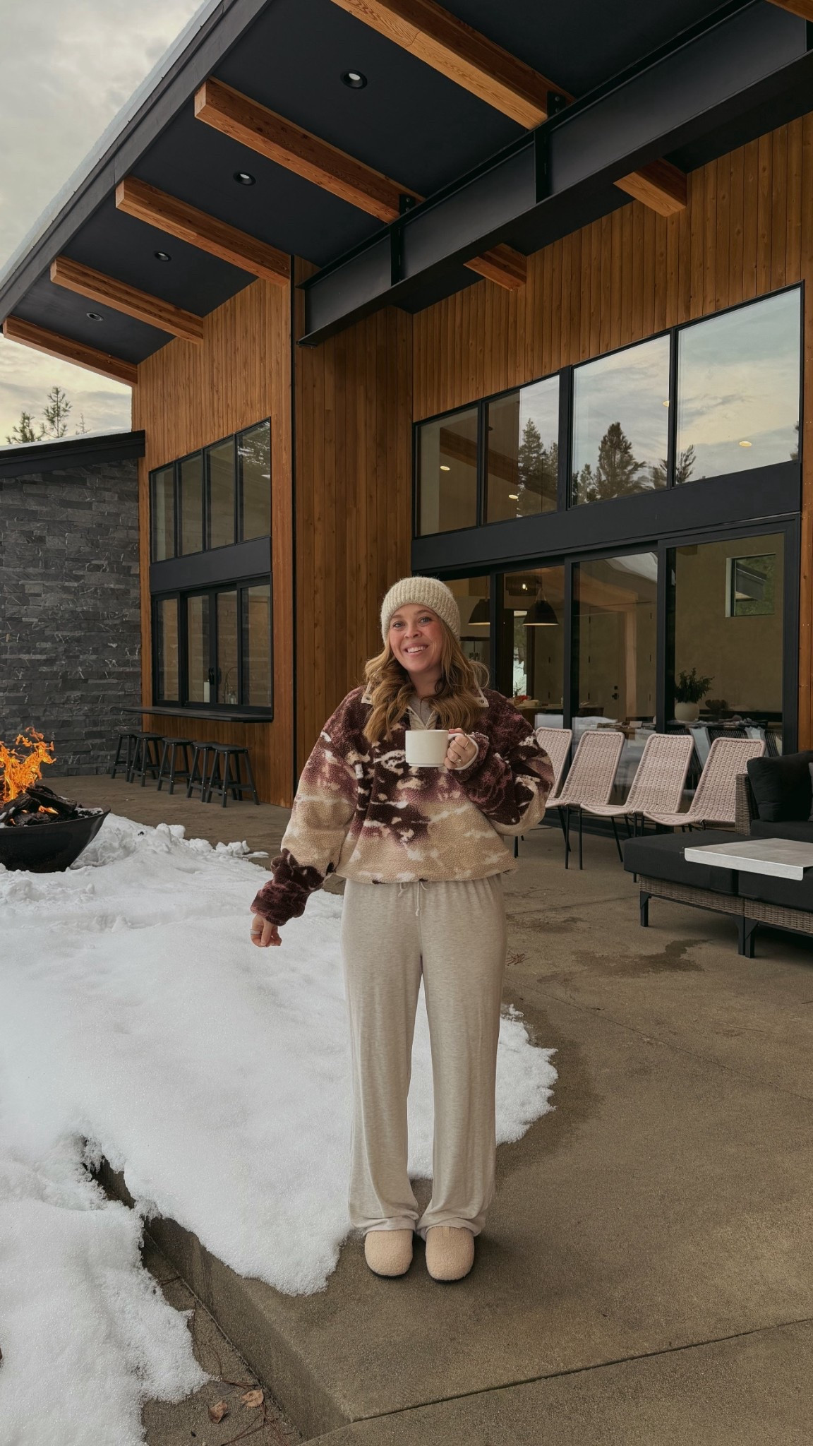 Midsize Cozy Winter Outfit ❄️🌨️🤍 Size 10/12 | M/L | 5’3” 

#LTKSeasonal #LTKMidsize #LTKootd