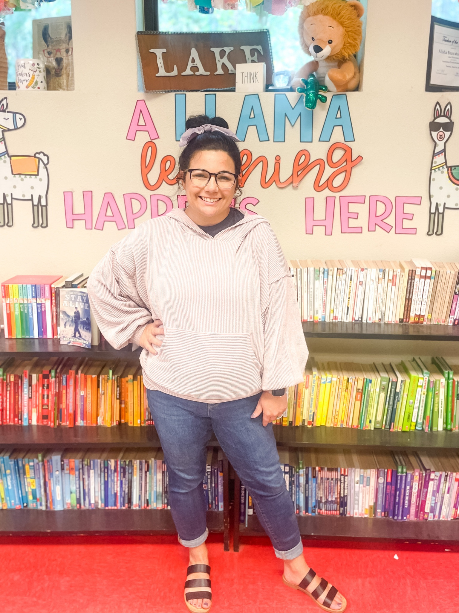 Happy Casual Friday! It was a PD day, so I threw something on and ran out the door! I mean can you blame me 🤷🏻‍♀️!

This Dusty Mauve hoodie is from Pink Lily and it’s so light and comfy. I want every color! 

#LTKunder50 #LTKSale #LTKSeasonal