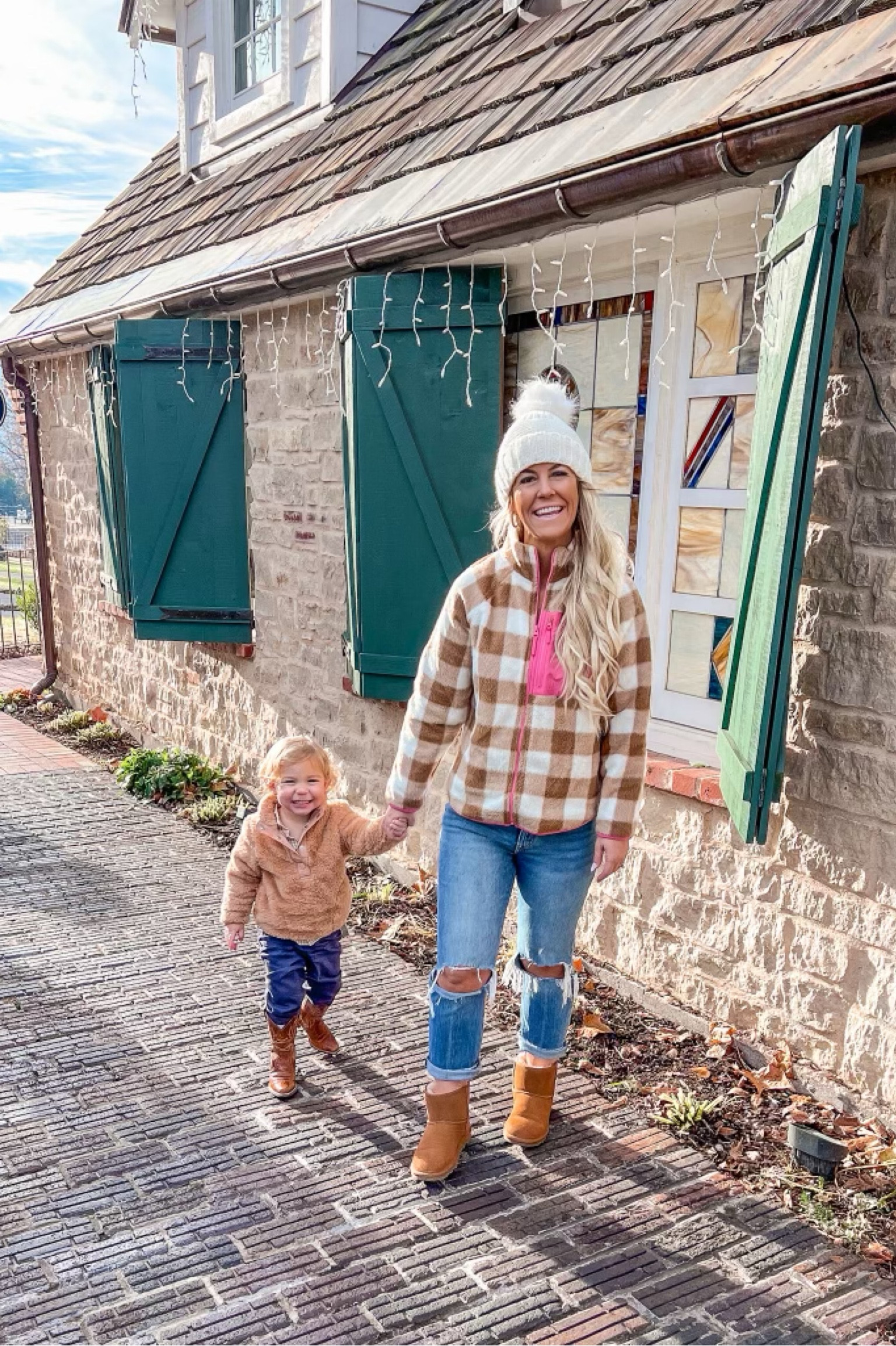 Gingham and pink Sherpa is currently 60% off!! Runs tts and so cozy 💕

#LTKGiftGuide #LTKHoliday