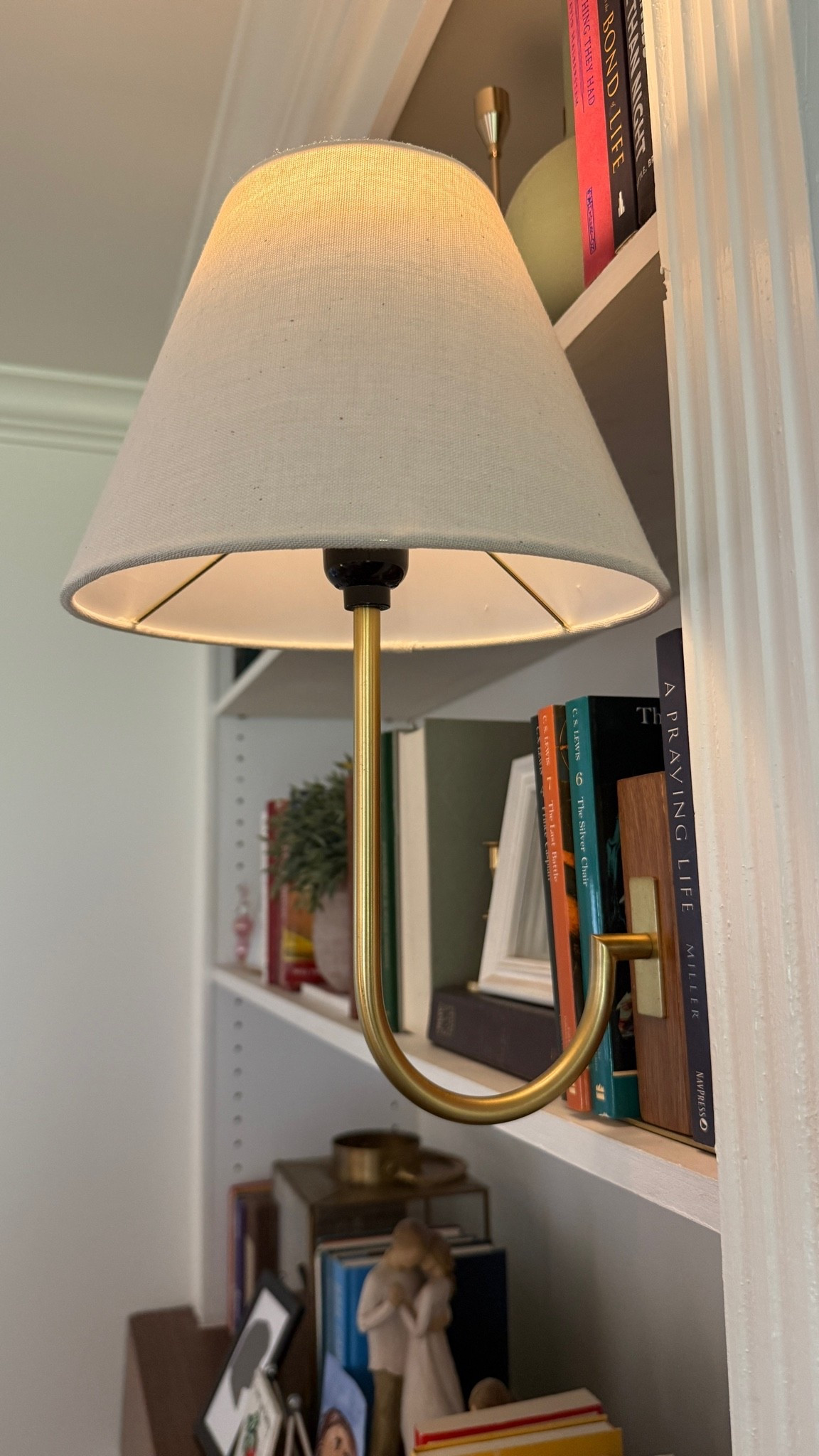 The bookcase lamp that is worth every penny!