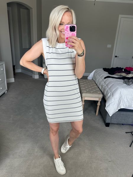 Wore this dress for our big meetings yesterday! Wearing a size medium. Love love this dress! Comes in other colors too 

#LTKStyleTip #LTKFindsUnder50 #LTKFindsUnder100