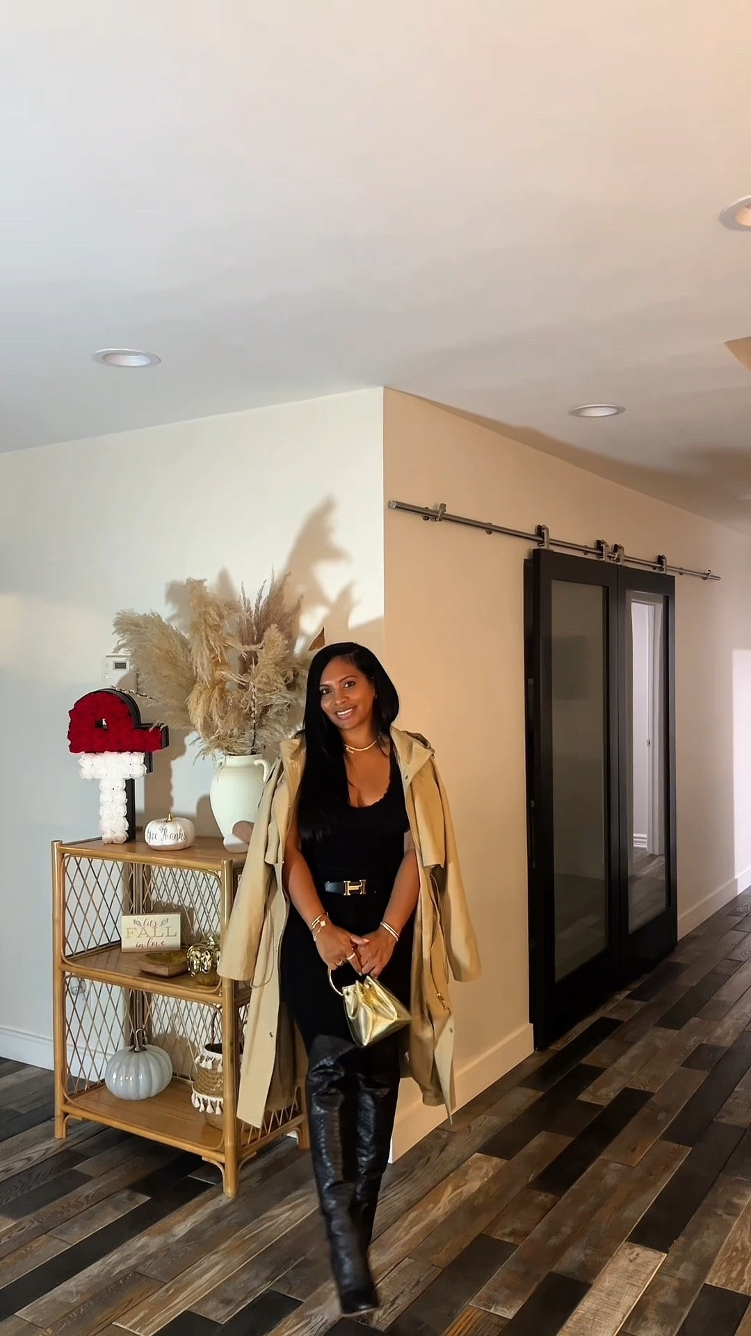 ✨ Shop My Wardrobe Series ✨ I’m challenging myself to only wear what’s already in my closet until January (maybe longer 👀). If I do buy something new, you’re coming with me—and it has to be a true wardrobe staple, not just a trend.
This series is all about falling back in love with what I already own and dressing based on how I feel, not what’s trending. 💫
I’ll admit it—I love the thrill of popping tags 🙈 But I realized I don’t need something new to feel fresh. This series is helping me rediscover my style and appreciate my closet again.
Here’s Outfit # lost count 👗 — let’s keep shopping our closets together! 💕
