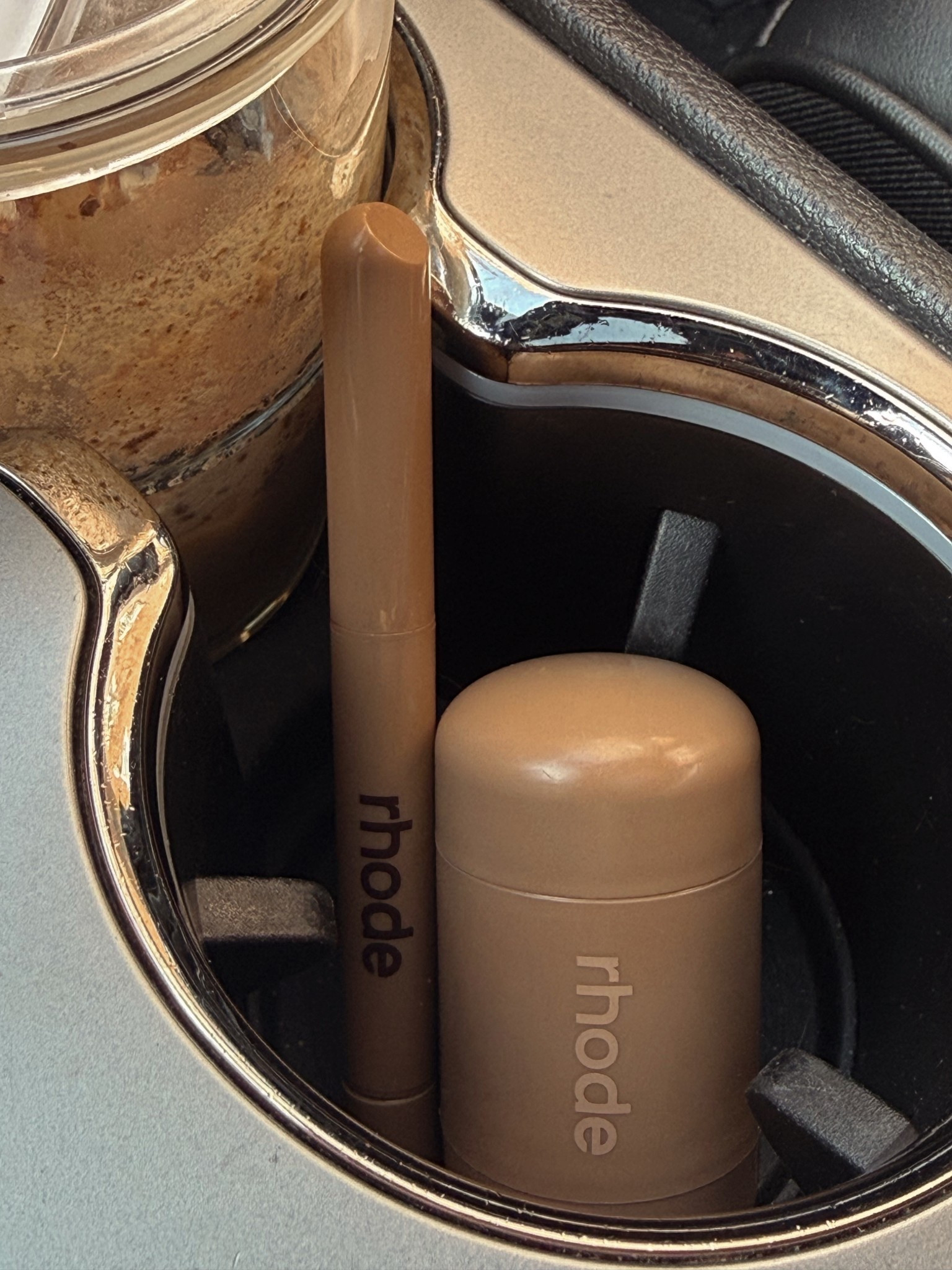 rhode essentials with me at hand everyday 💅 

#LTKBeauty #LTKselfcare #LTKgrwm