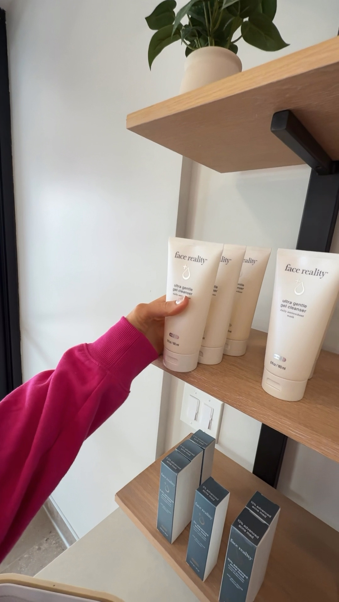 A little skincare refresh before vacation!!! Wearing size small in set. 💞

#LTKBeauty #LTKdayinmylife #LTKTravel