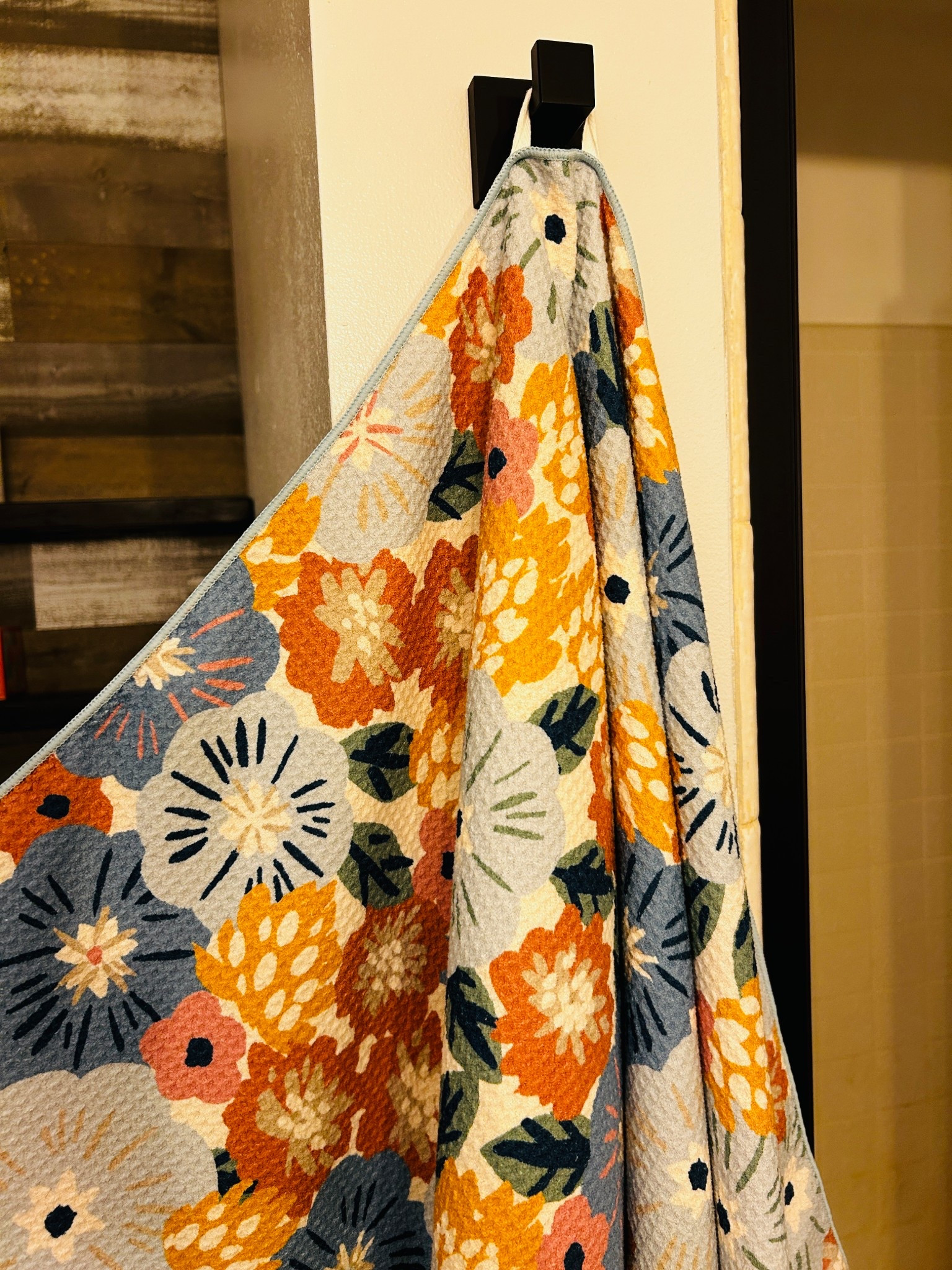 The best beach/travel towel that packs light and dries fast! Cutest patterns, too.

#LTKmomlife #LTKSeasonal #LTKdayinmylife
