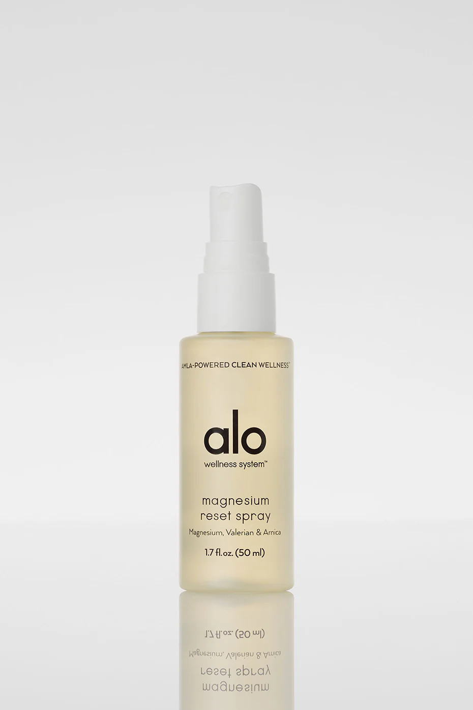 Magnesium Reset Spray - 50ML in Alo Scent | Alo Yoga
