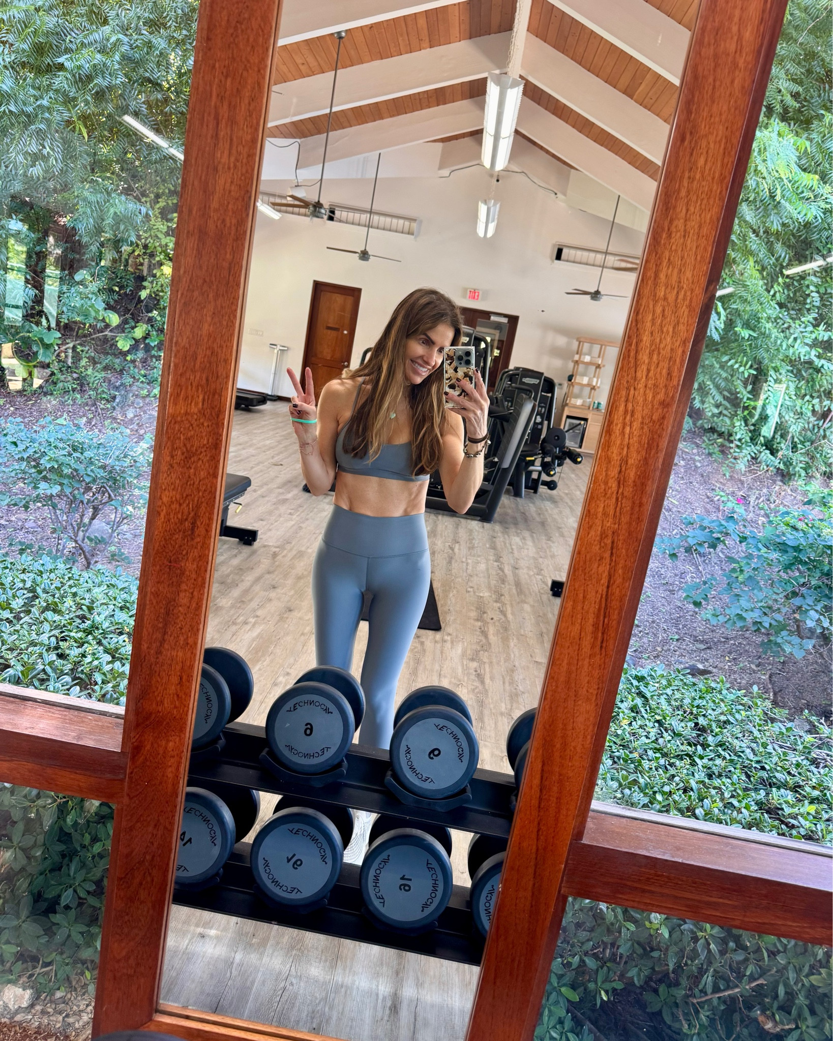 fav travel workout w my girl🤎 @ashley_eckhoff at the @rosewoodlittledixbay it’s simply the best at-home (or at-hotel) workout around (& absolutely no equipment is needed) 

shop all my fav workout & wellness essentials below + my fav wkout set too...

wearing small top & x-small leggings they are so flattering makes your legs look super long & holds stomach in so well too! 


#LTKfitnessgoals #LTKTravel #LTKActive