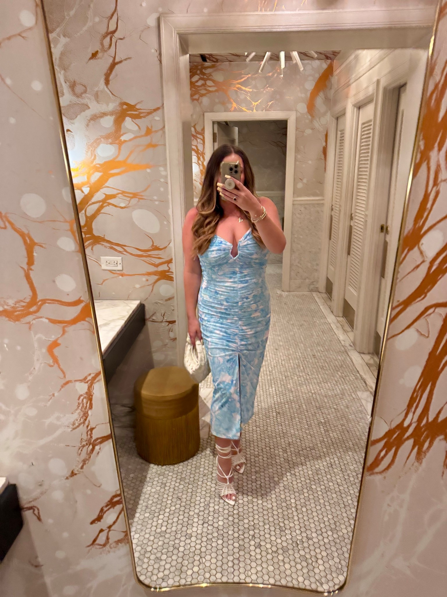 Love a good bathroom selfie 




#LTKStyleTip