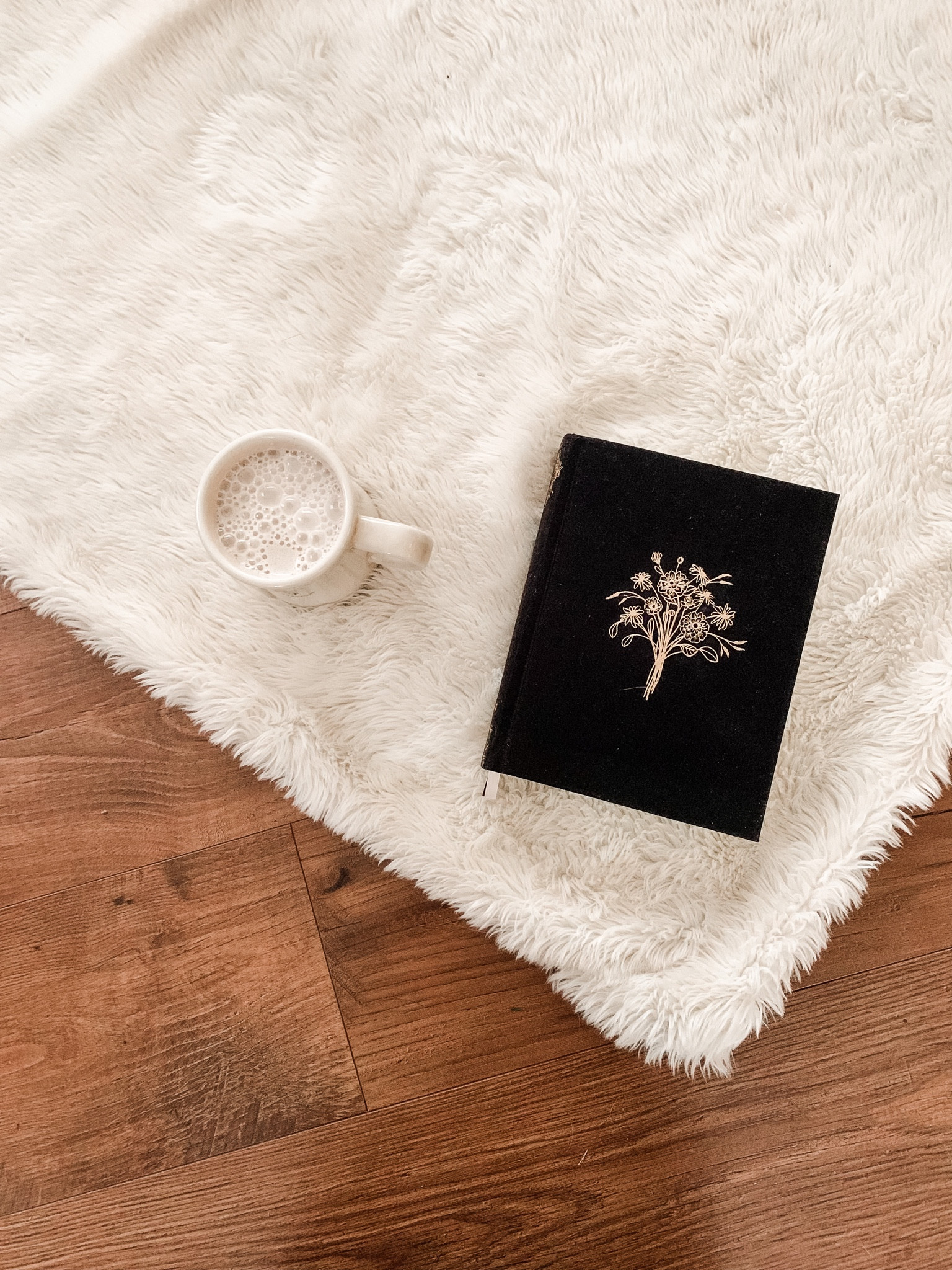 This week I’m sharing my favorite gift ideas for Bible study and great habits for the new year! ☕️ 
Check out my gift guide for all these great finds, most on sale for Cyber Week ✨

#LTKGiftGuide #LTKSeasonal #LTKHoliday