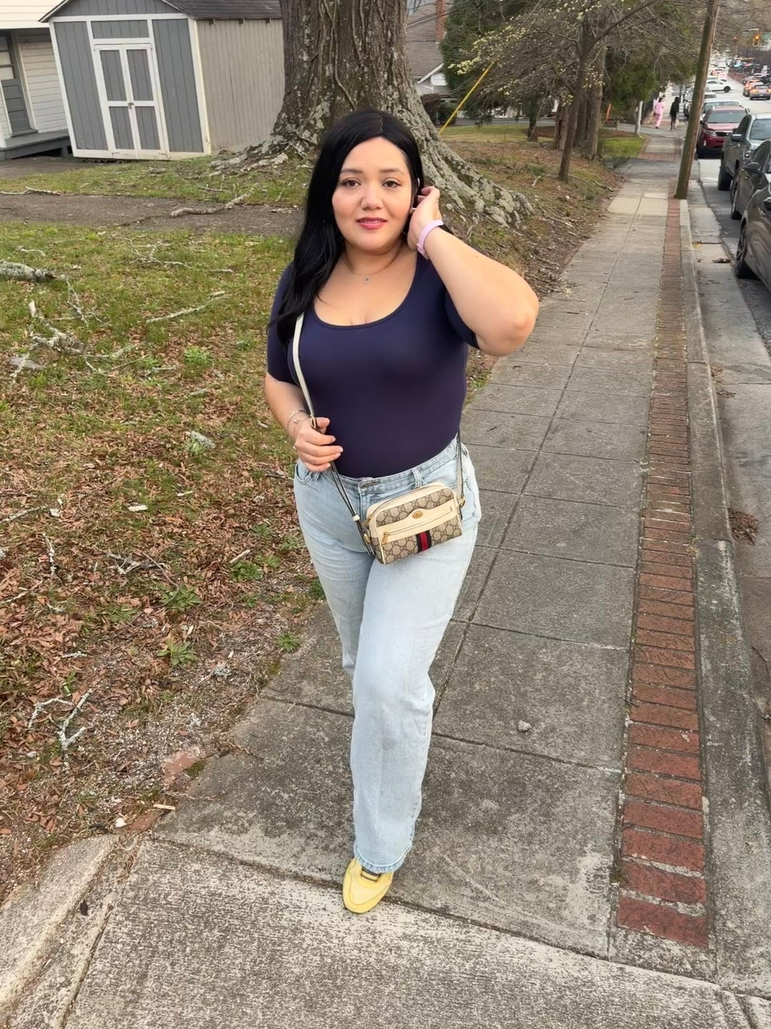 I’m wearing a size L in the bodysuit and M jeans 

#LTKootd #LTKMidsize #LTKmomlife