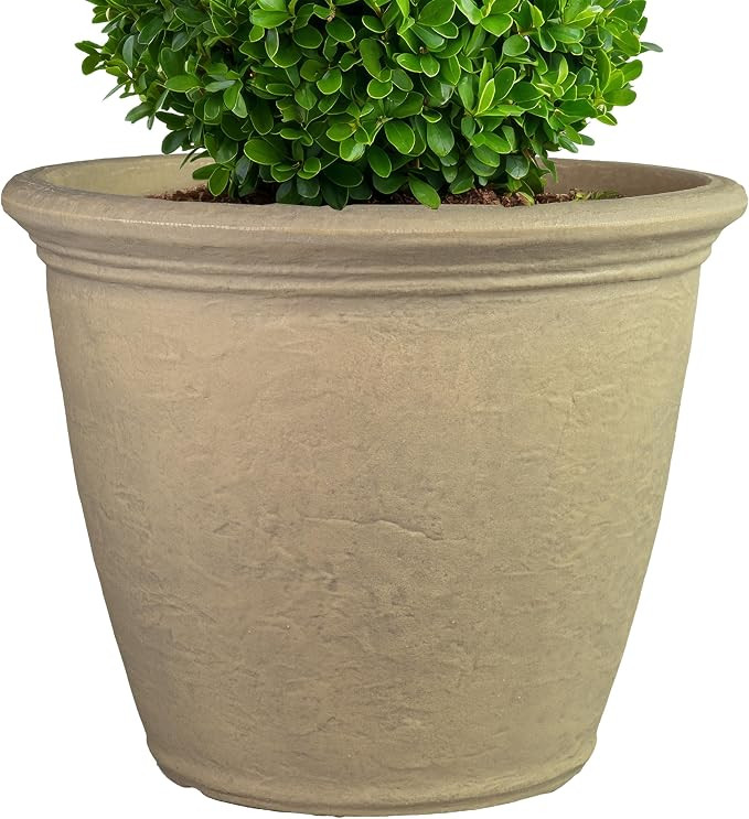Sunnydaze Anjelica 20'' Large Plastic Planter Pot for Plants, Beige | Amazon (US)