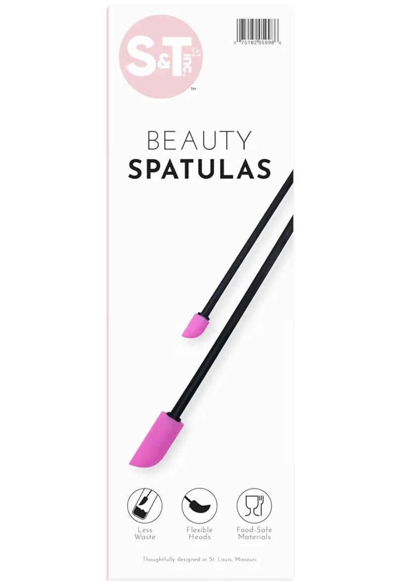 Beauty spatulas to get the last bit out of makeup and skincare bottles!