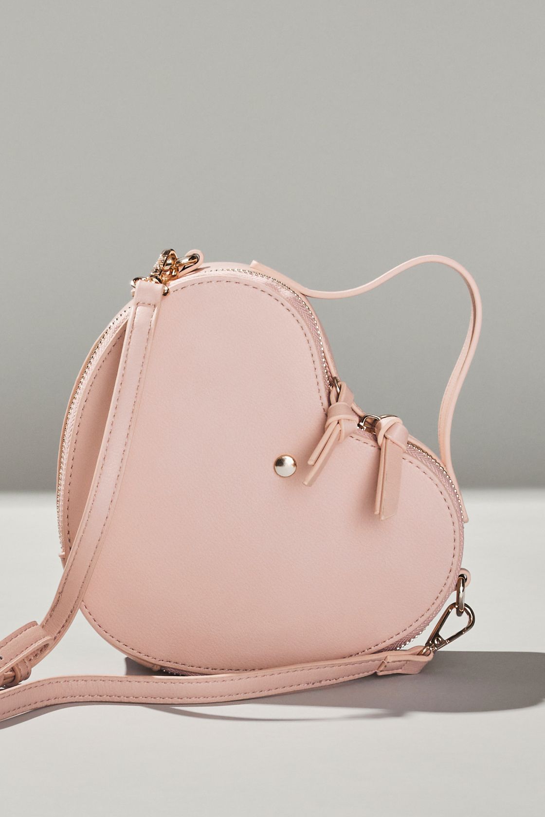 Sweetheart Crossbody Bag in Blush | Altar'd State | Altar'd State