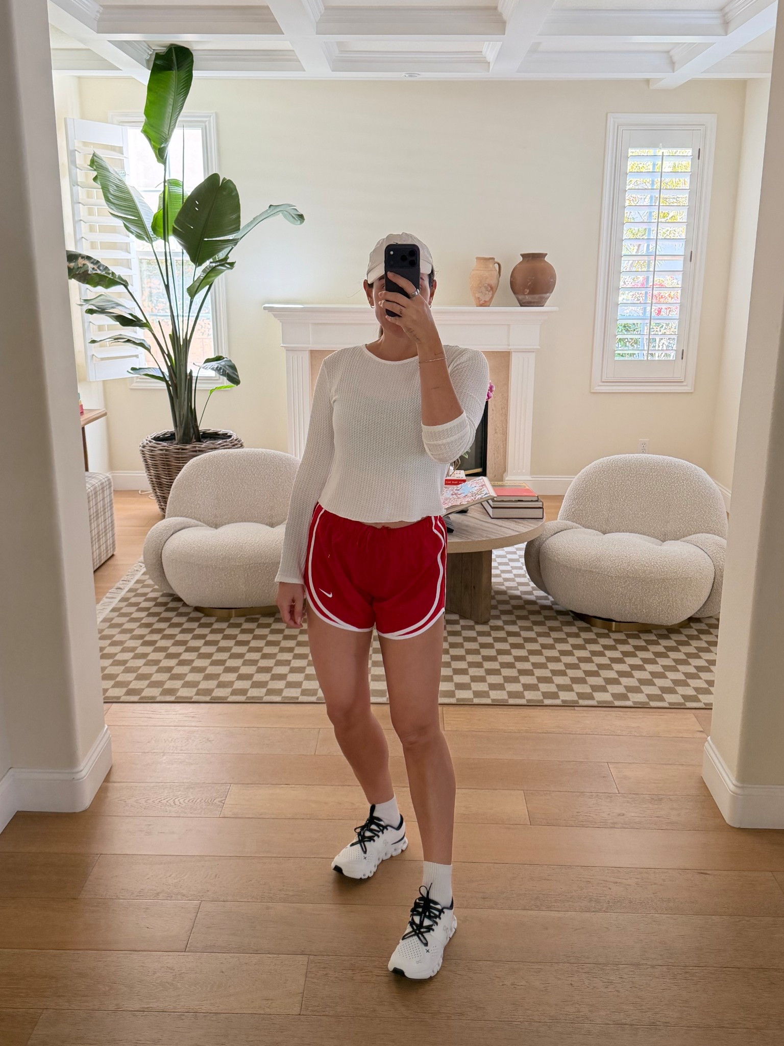 Wardrobe stables 
Size small thermal (belen15) 
Size M shorts 

#LTKActive #LTKfitnessgoals