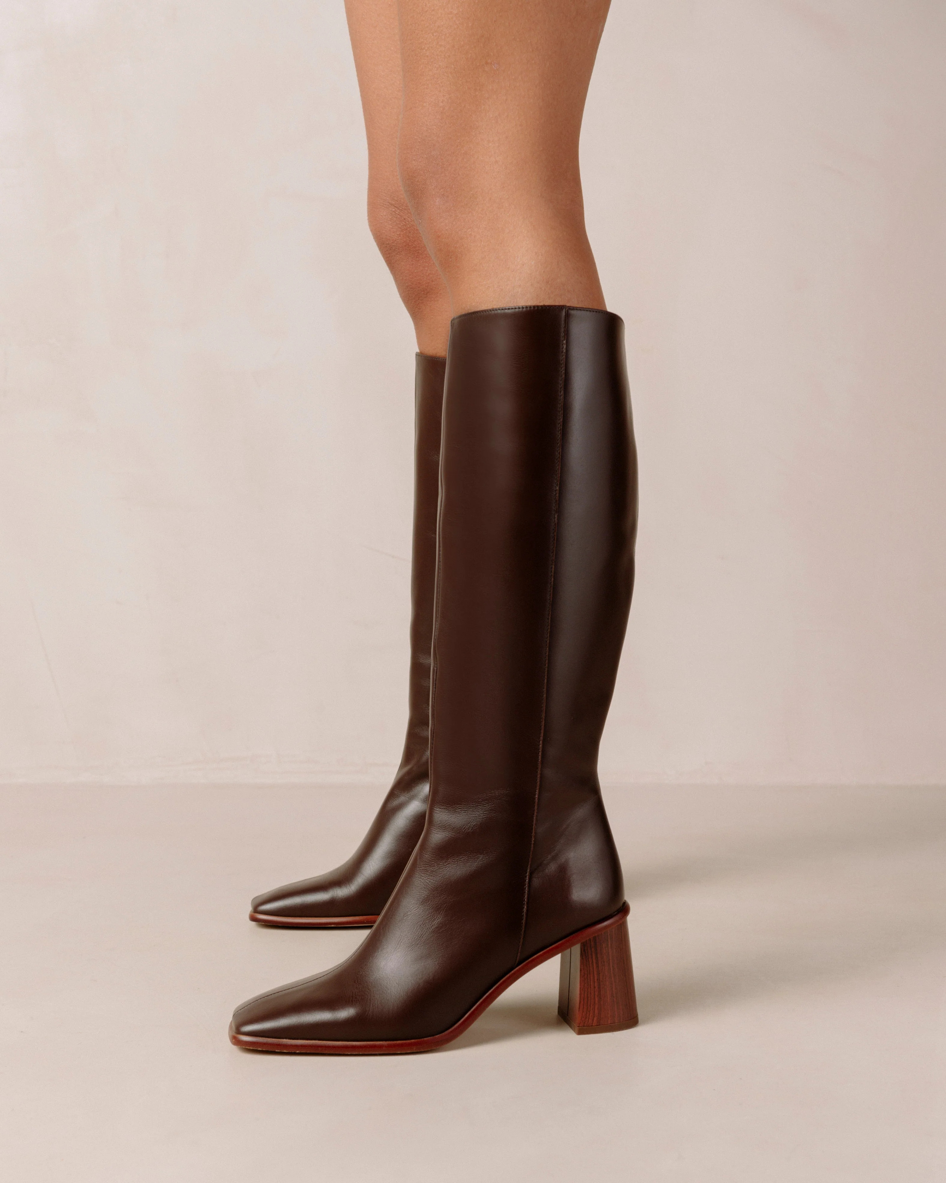 East - Brown Leather Boots | ALOHAS | Alohas FR