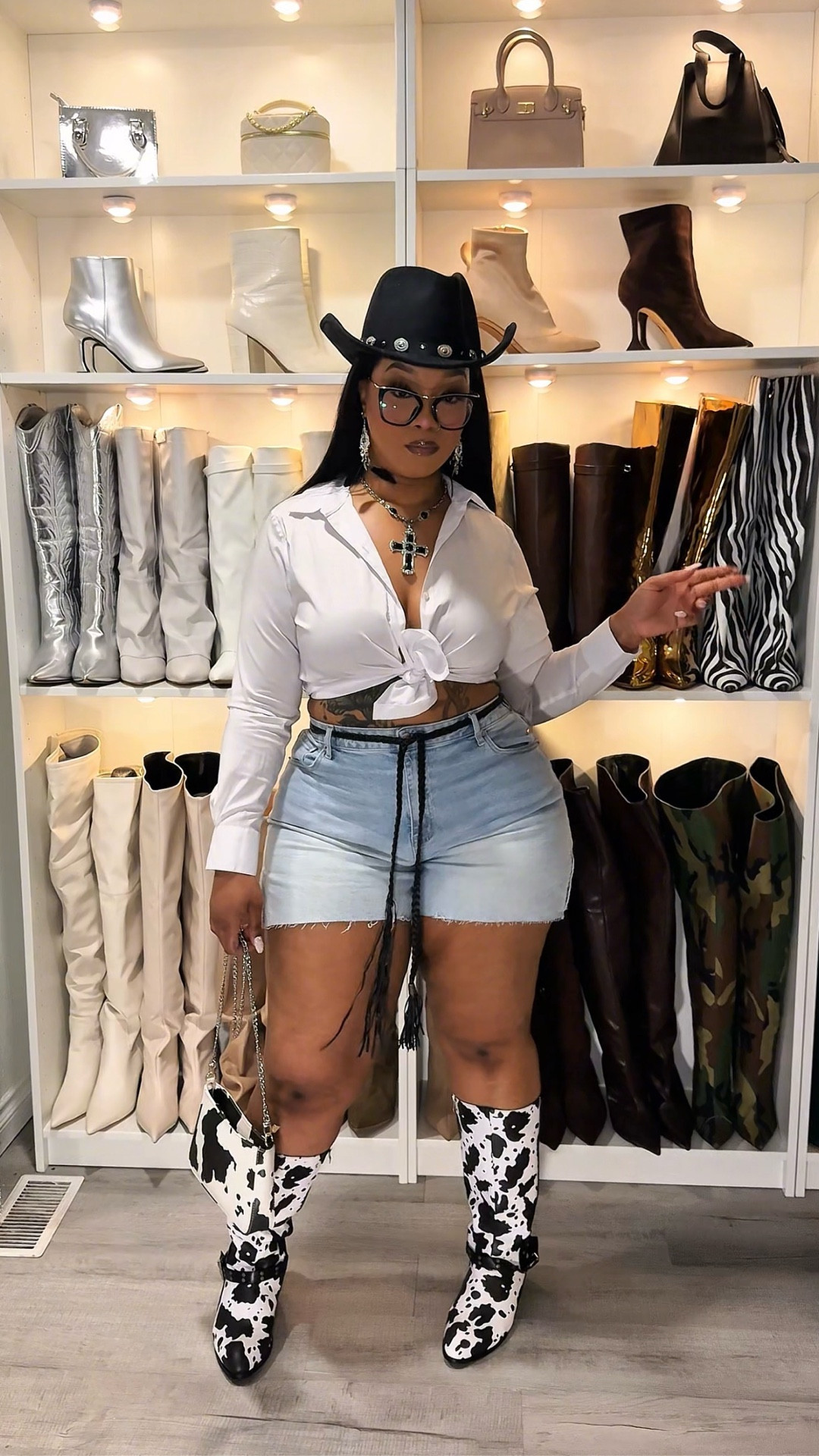 Hey Beauties 🩷

Watch this fire fail process 🥰 This was not what I expected to put together when I ordered these boots and this bag but it turned out so darn cute! And the boots are wide calf friendly at a super affordable price 🙏🏽🙌🏽

Button down XL
Denim Shorts 1X
Leather tassel shorts 1X
Fringe skirt XL
Red leather tube top Medium (I shouldn’t have sized down)
Red button down top XL (Size down)


#LTKMidsize #LTKSpringSale #LTKSeasonal