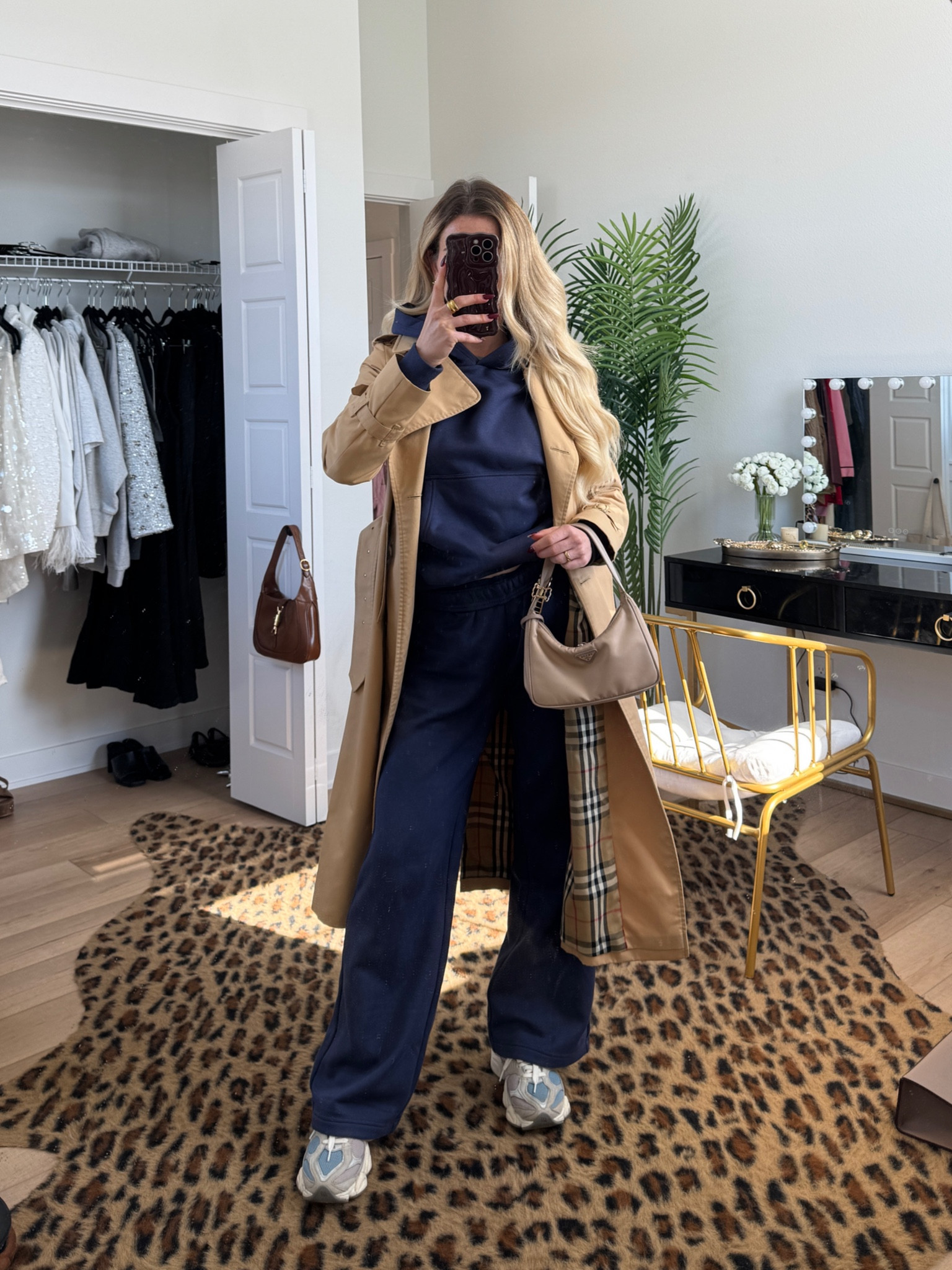 Comfy casual 2 piece sweat set outfit 🖤


#LTKStyleTip #LTKFindsUnder100 #LTKFindsUnder50