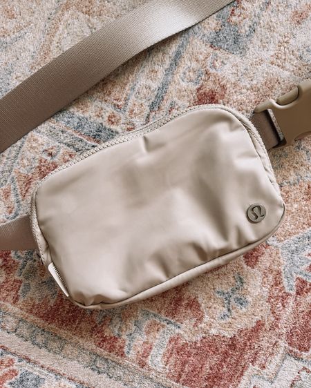Neutral lululemon belt bag - perfect for spring & summer! Holds a ton!

Everyday bags, travel bags, festival bag 


#LTKfindsunder50 #LTKSeasonal #LTKitbag