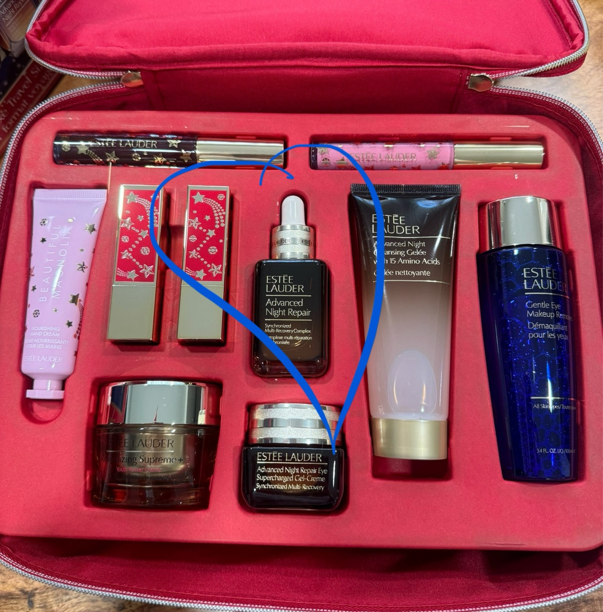 SEPHORA’s Daily Seasonal SALE continues!!!

ESTEE LAUDER magical potion:

Advanced NIGHT Repair Serum Complex is TRULY a cult Favorite - and today it’s 50% OFF!! 

7 serums in ONE: 

🔥line reduction
🔥firmness
🔥even tone 
🔥strengthening
🔥hydration
🔥radiance
🔥anti-oxidants

#LTKsalealert #LTKSeasonal #LTKbeauty