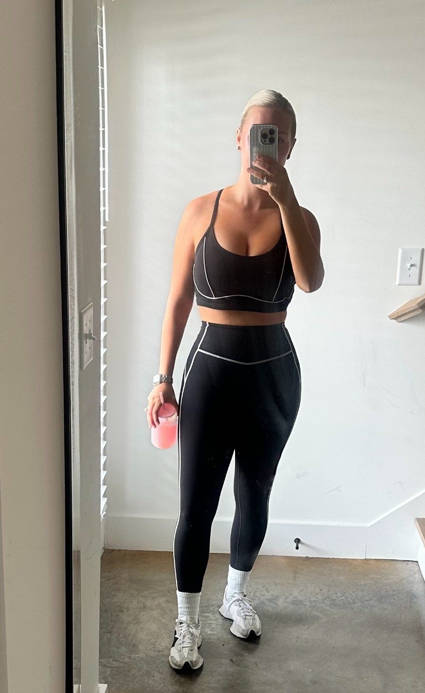 Pilates ootd 🤍

#LTKFindsUnder50 #LTKU #LTKActive