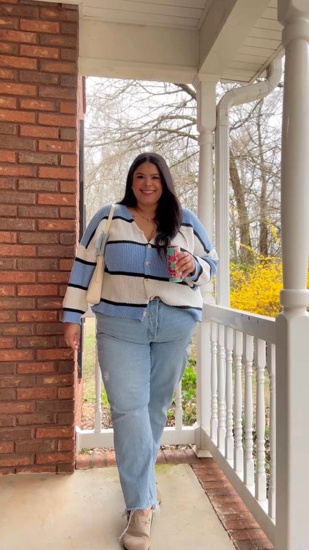 Today’s casual transitional spring outfit! 

#LTKfindsunder50 #LTKplussize #LTKSpringSale