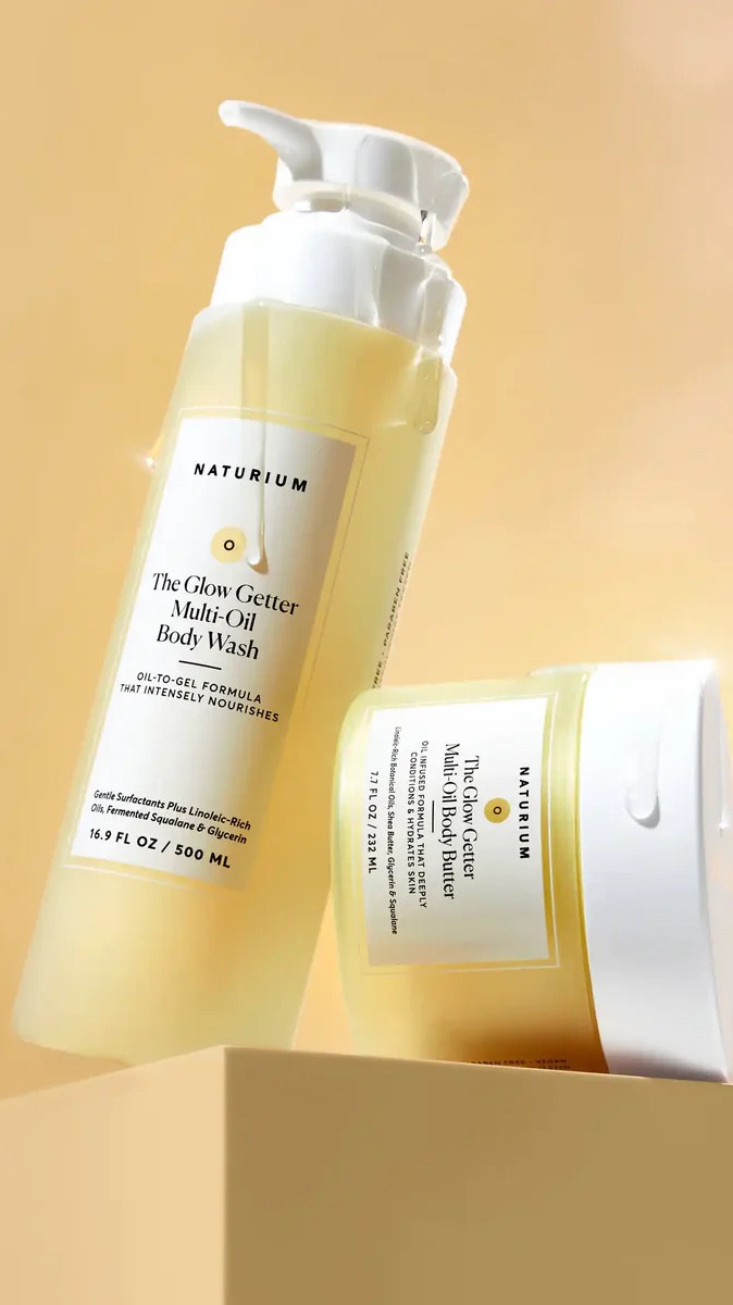 Glow girl 

#LTKBeauty #LTKOver40 #LTKmorningroutine