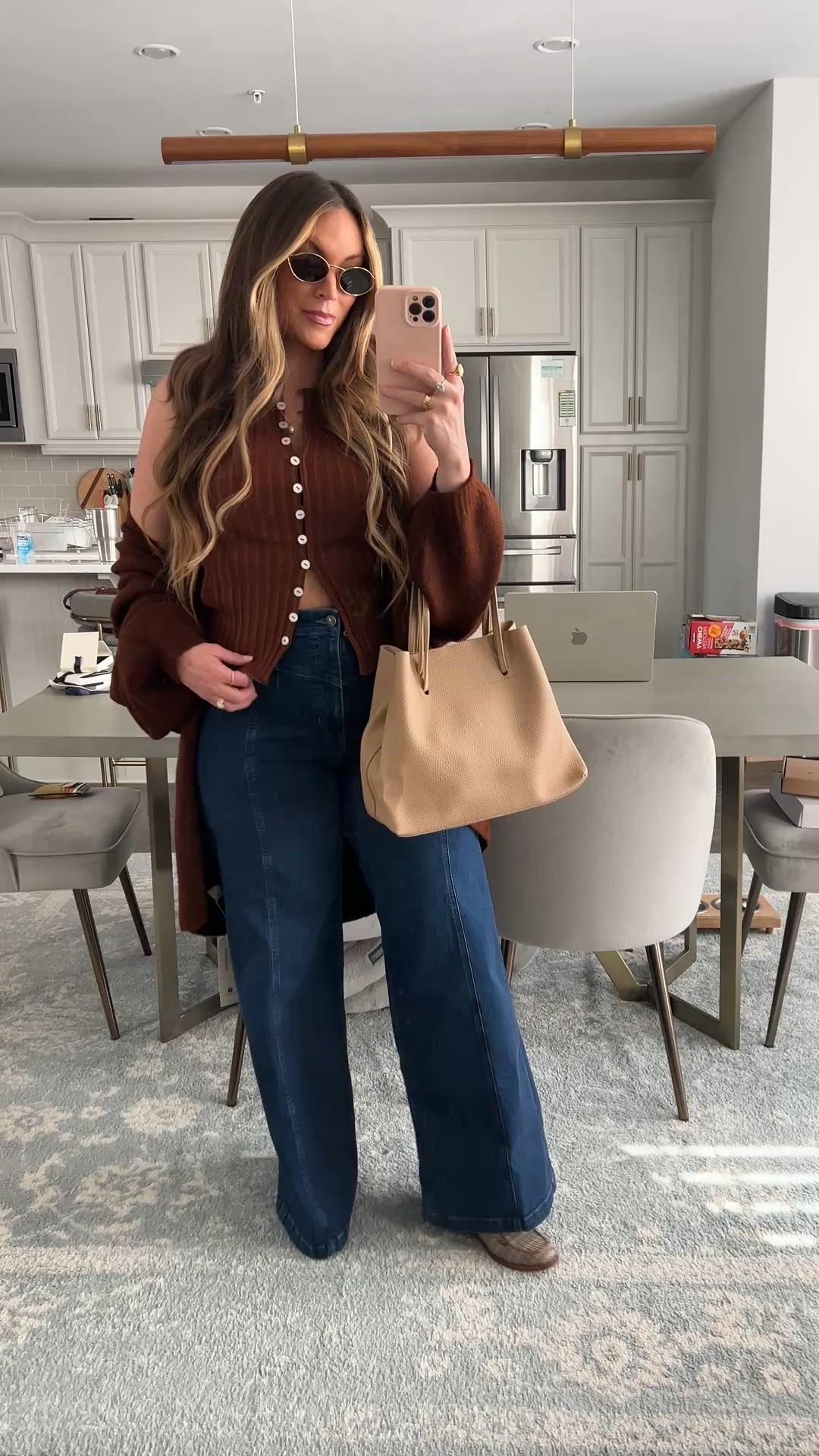 Easy fall transitional outfit 🍂🍁☕️

#LTKFindsUnder100 #LTKMidsize