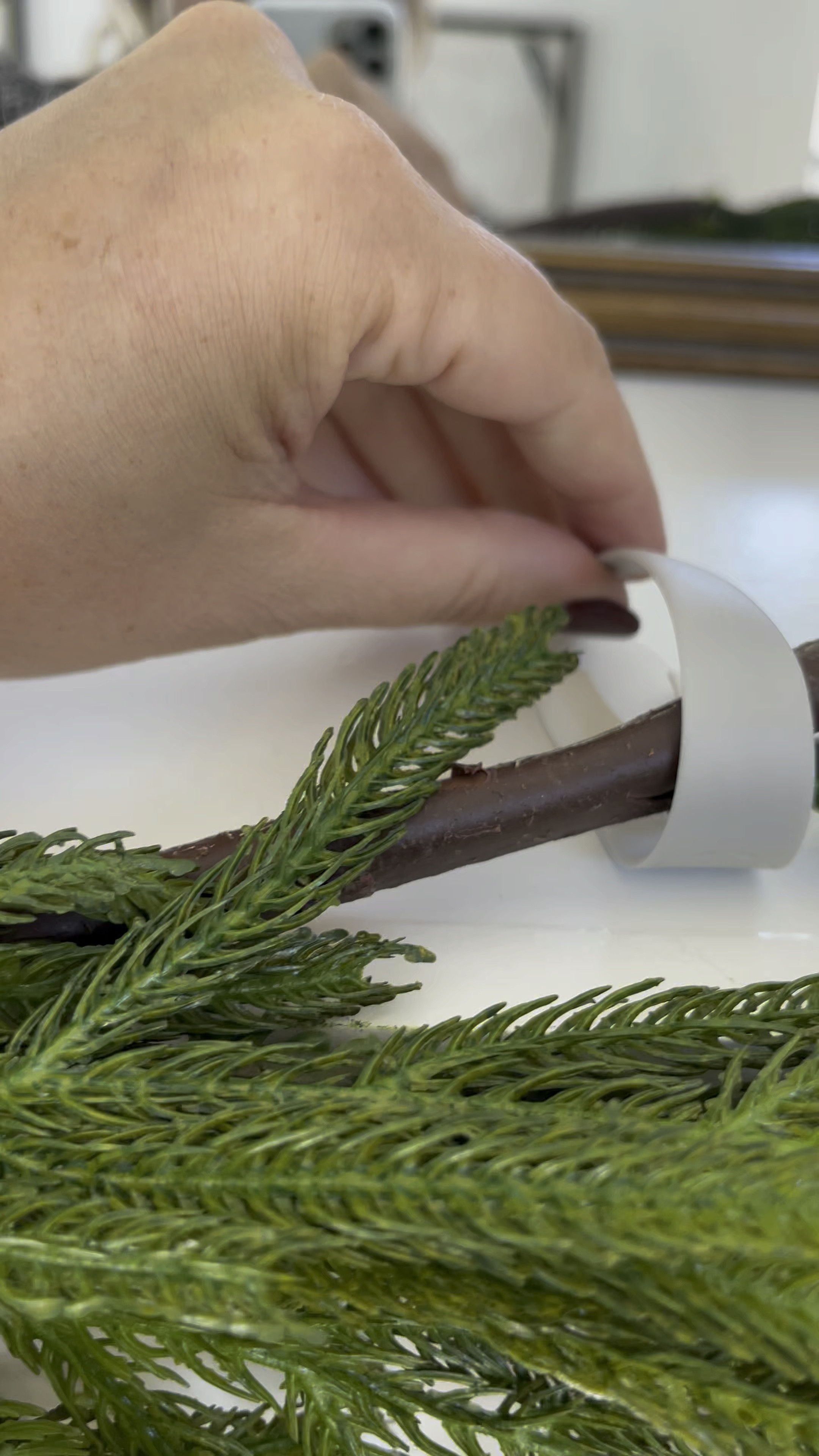 Garland bundlers 

#LTKHoliday #LTKSeasonal #LTKHome