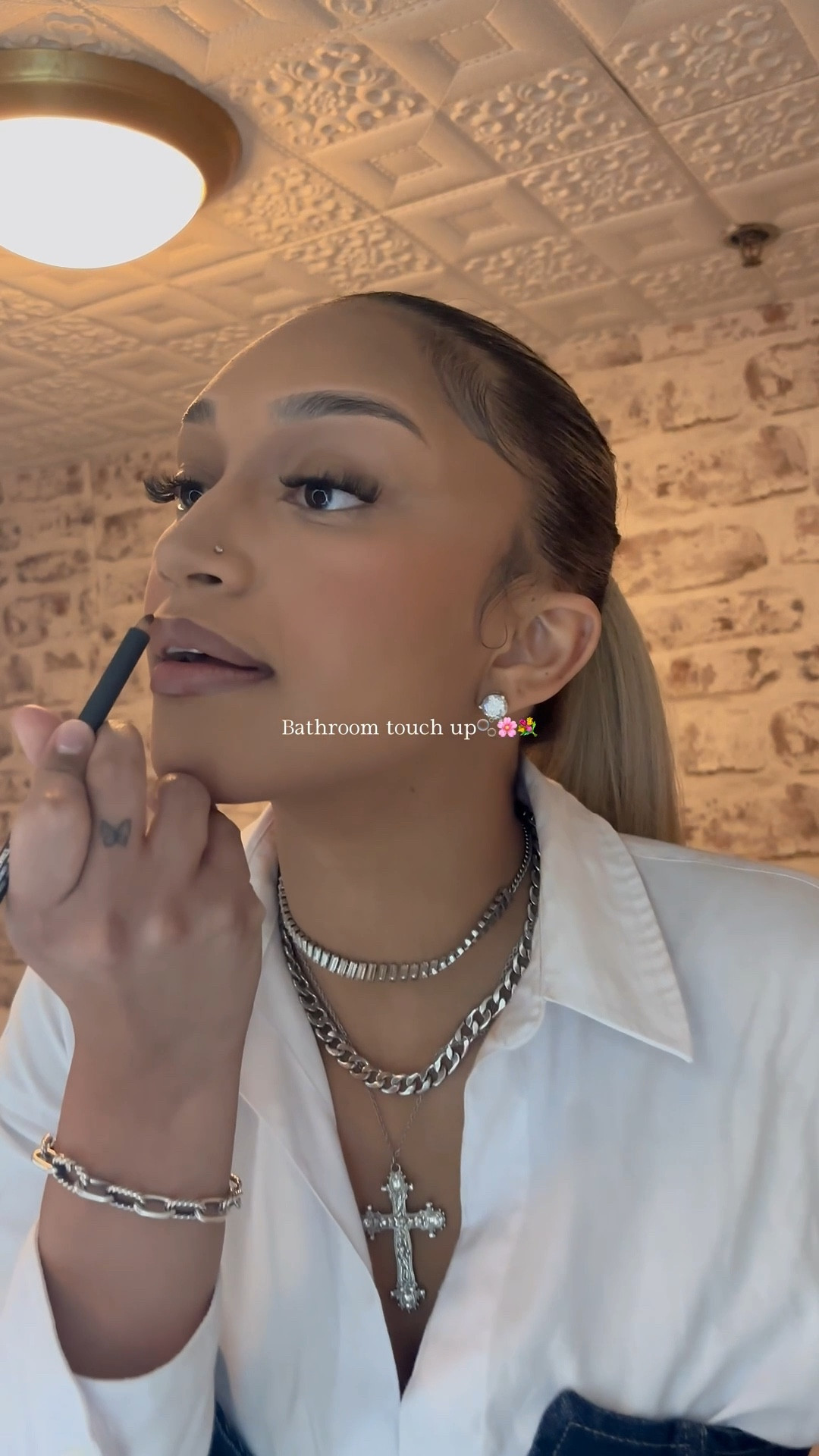 Bathroom touch up🫧💄 #Makeup #TouchUp #Jewelry

#LTKBeauty #LTKGiftGuide